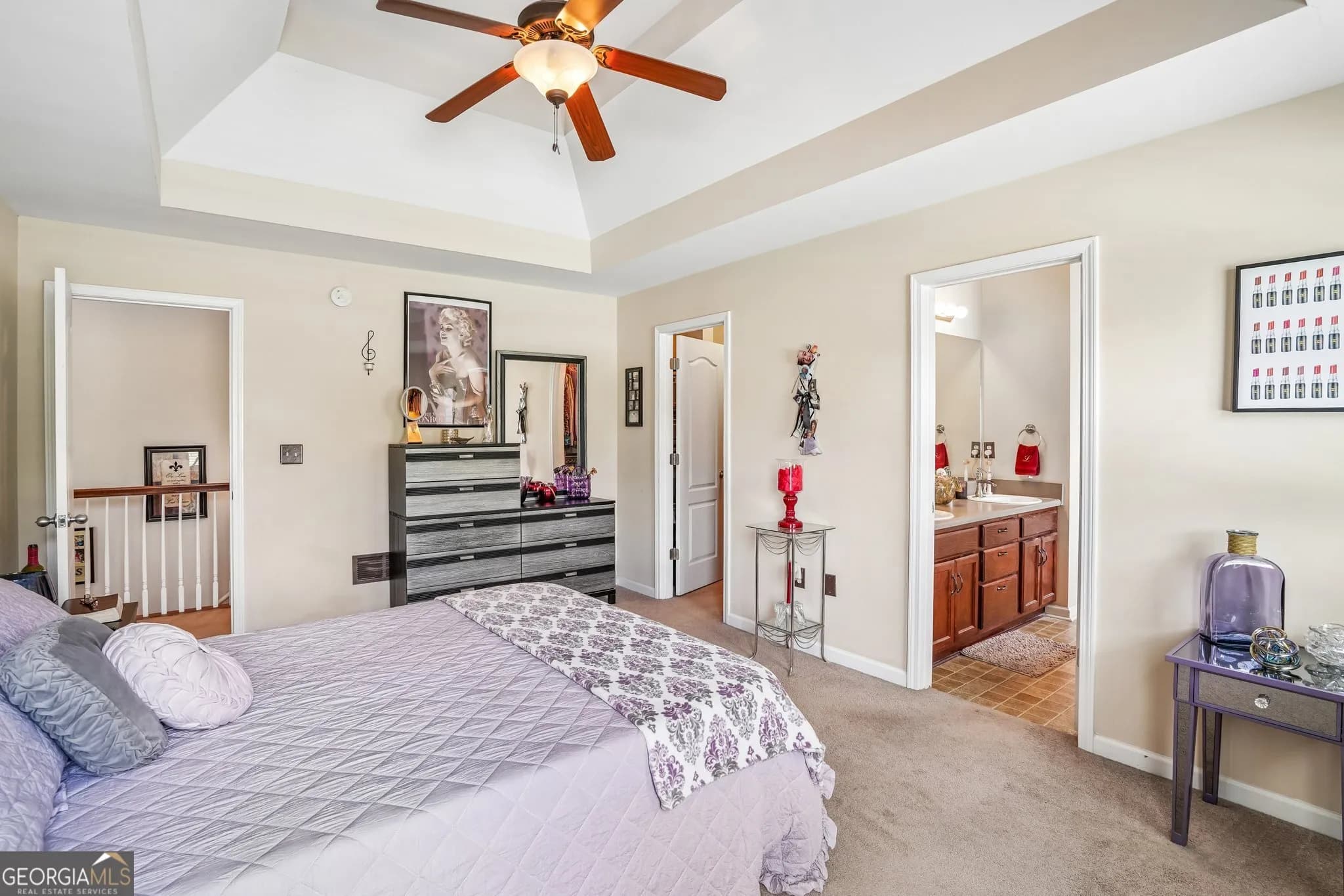 974 Honeysuckle Ln — photo 10 of 57