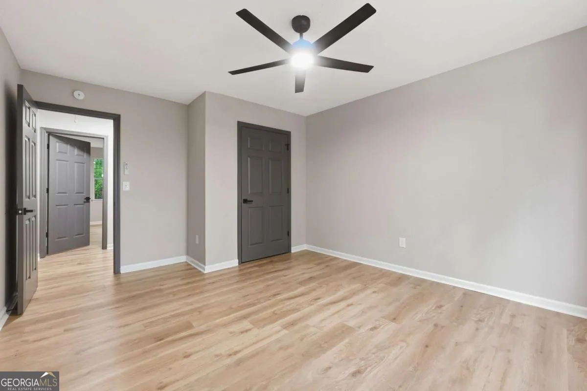 3191 Lakeview Pkwy — photo 17 of 43