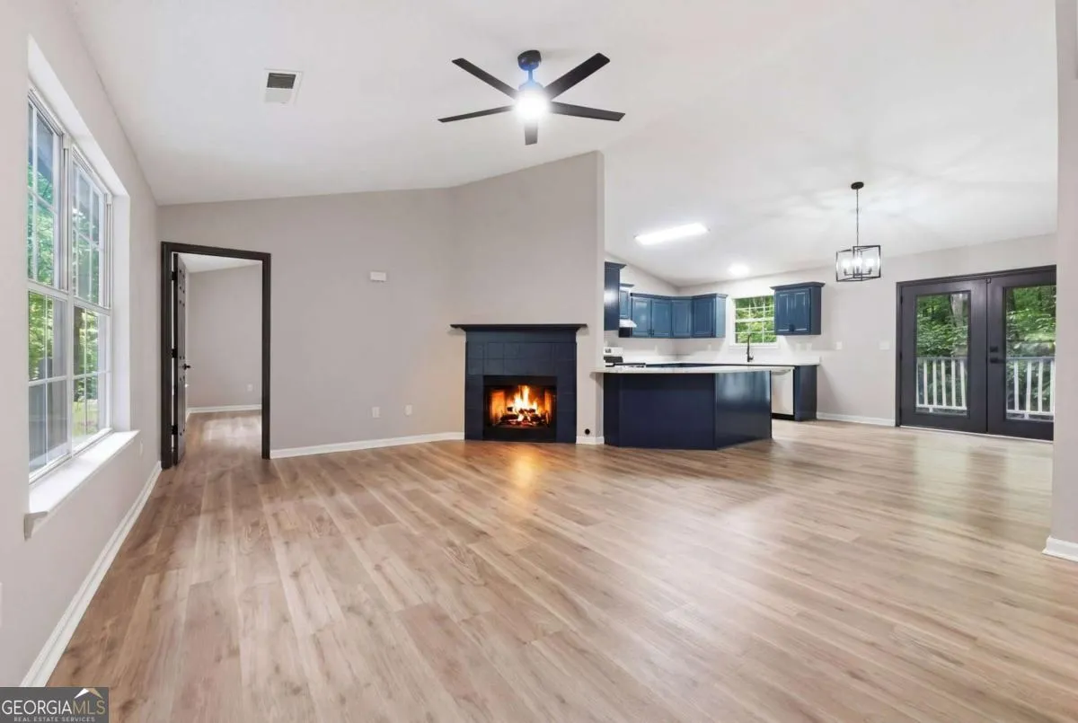 3191 Lakeview Pkwy — photo 41 of 43