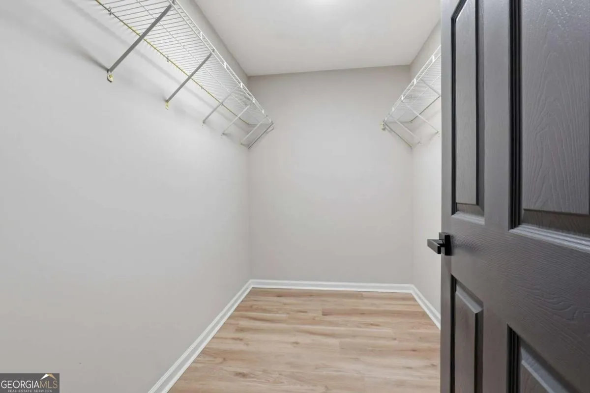 3191 Lakeview Pkwy — photo 15 of 43
