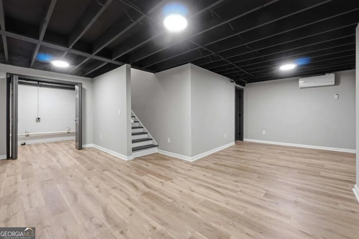 3191 Lakeview Pkwy — photo 21 of 43