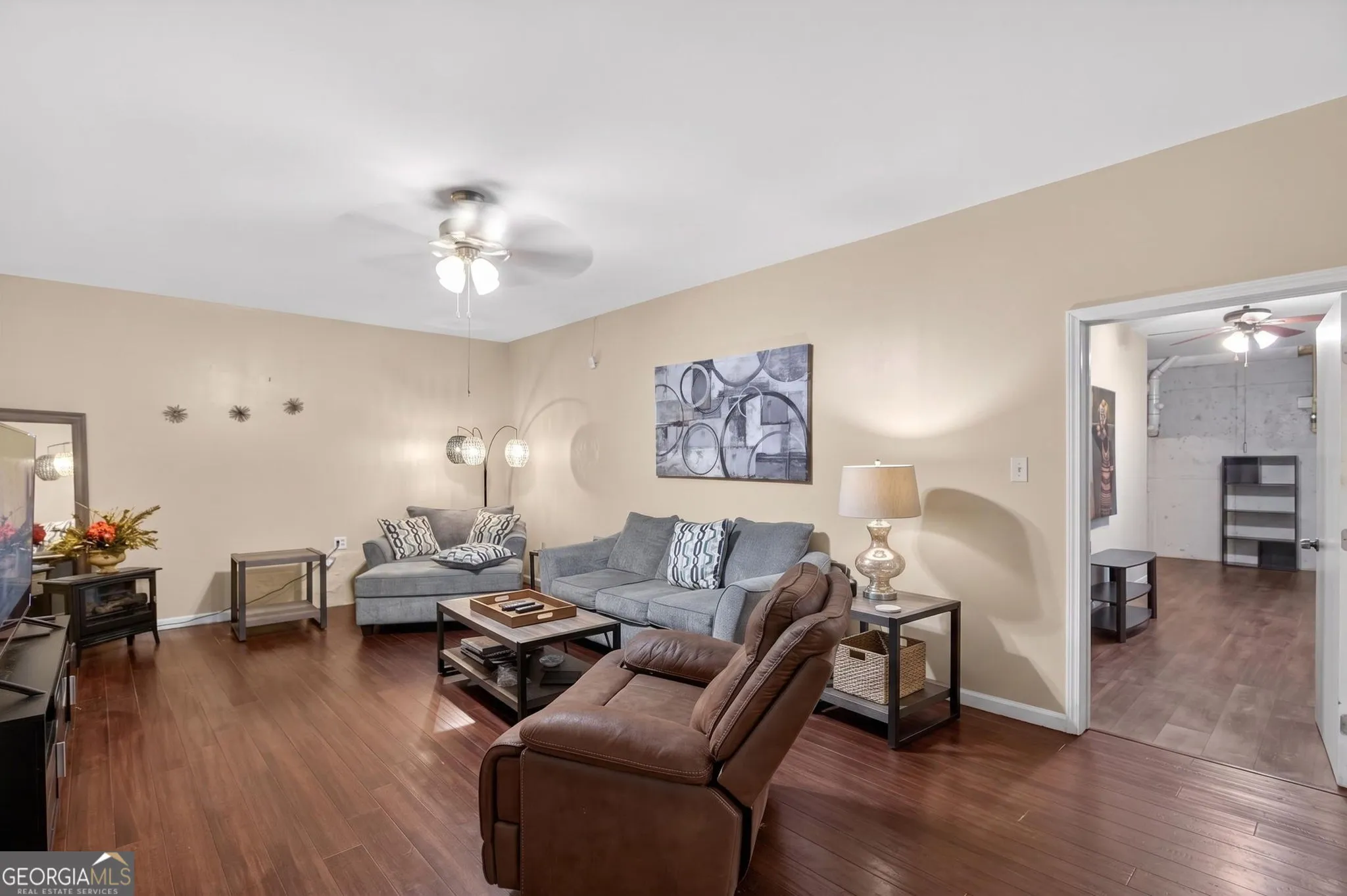 9125 Loxford St — photo 34 of 48