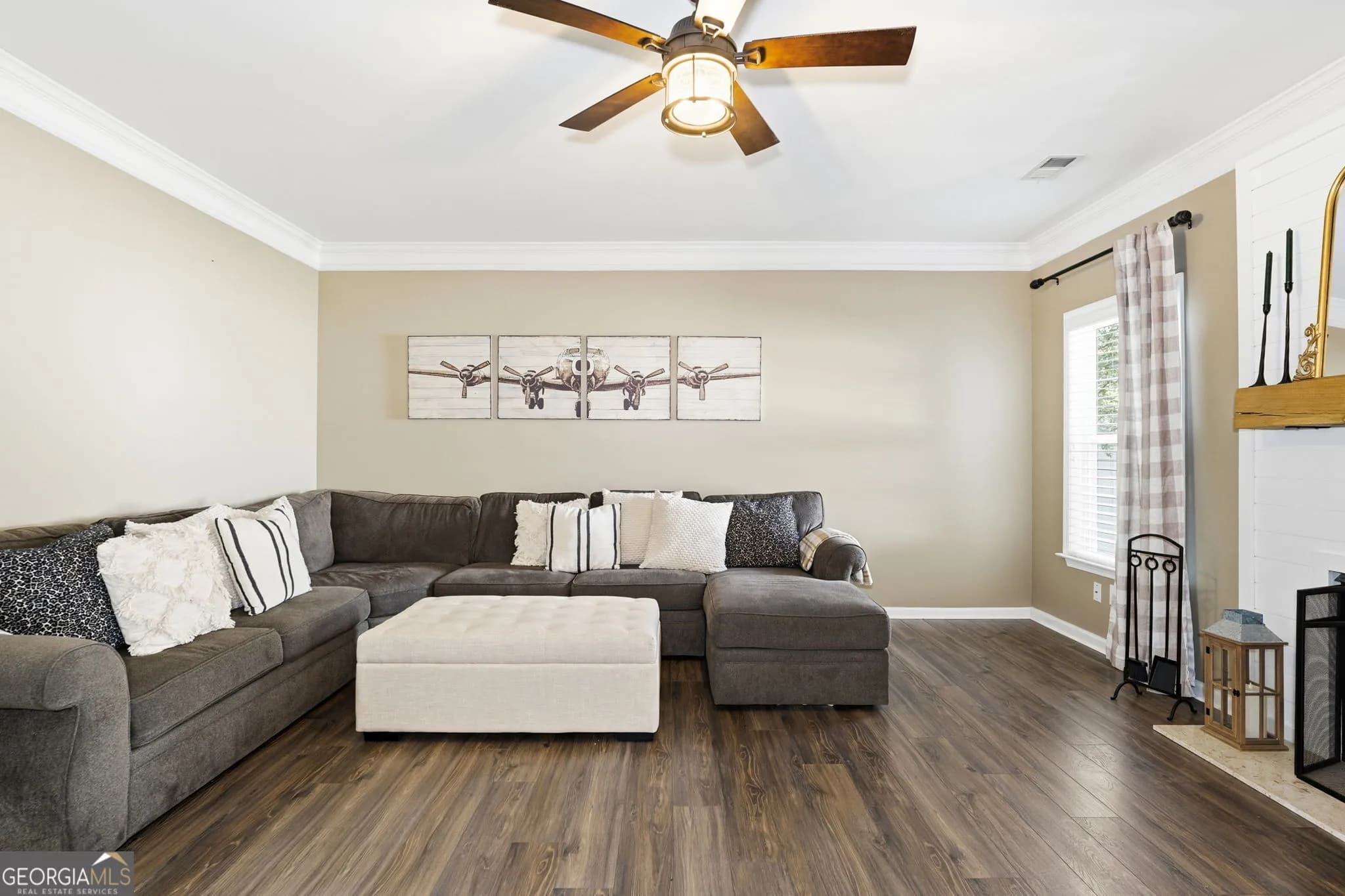 1029 Landon Dr — photo 8 of 59