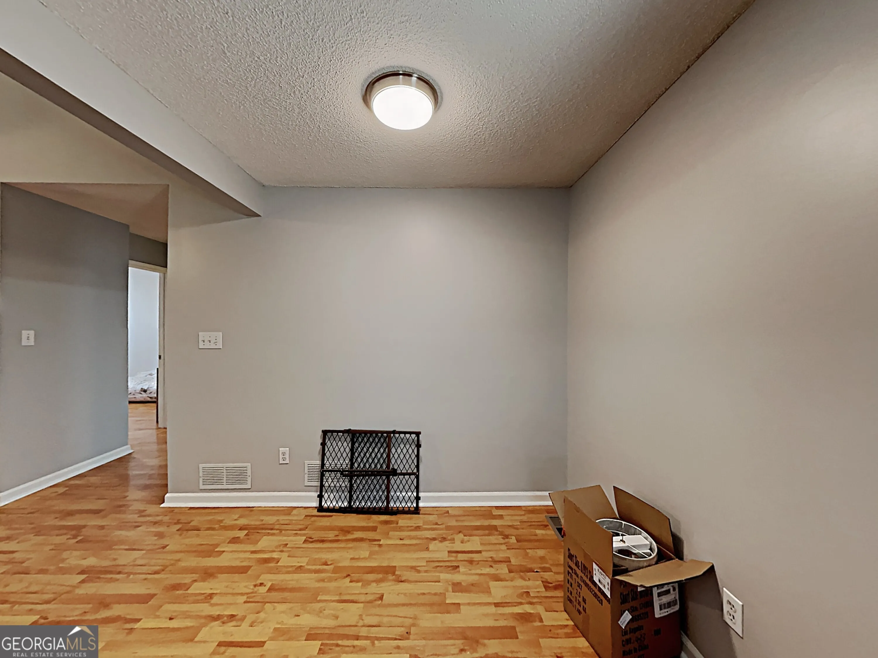 330 Peach Crossing Dr — photo 8 of 20