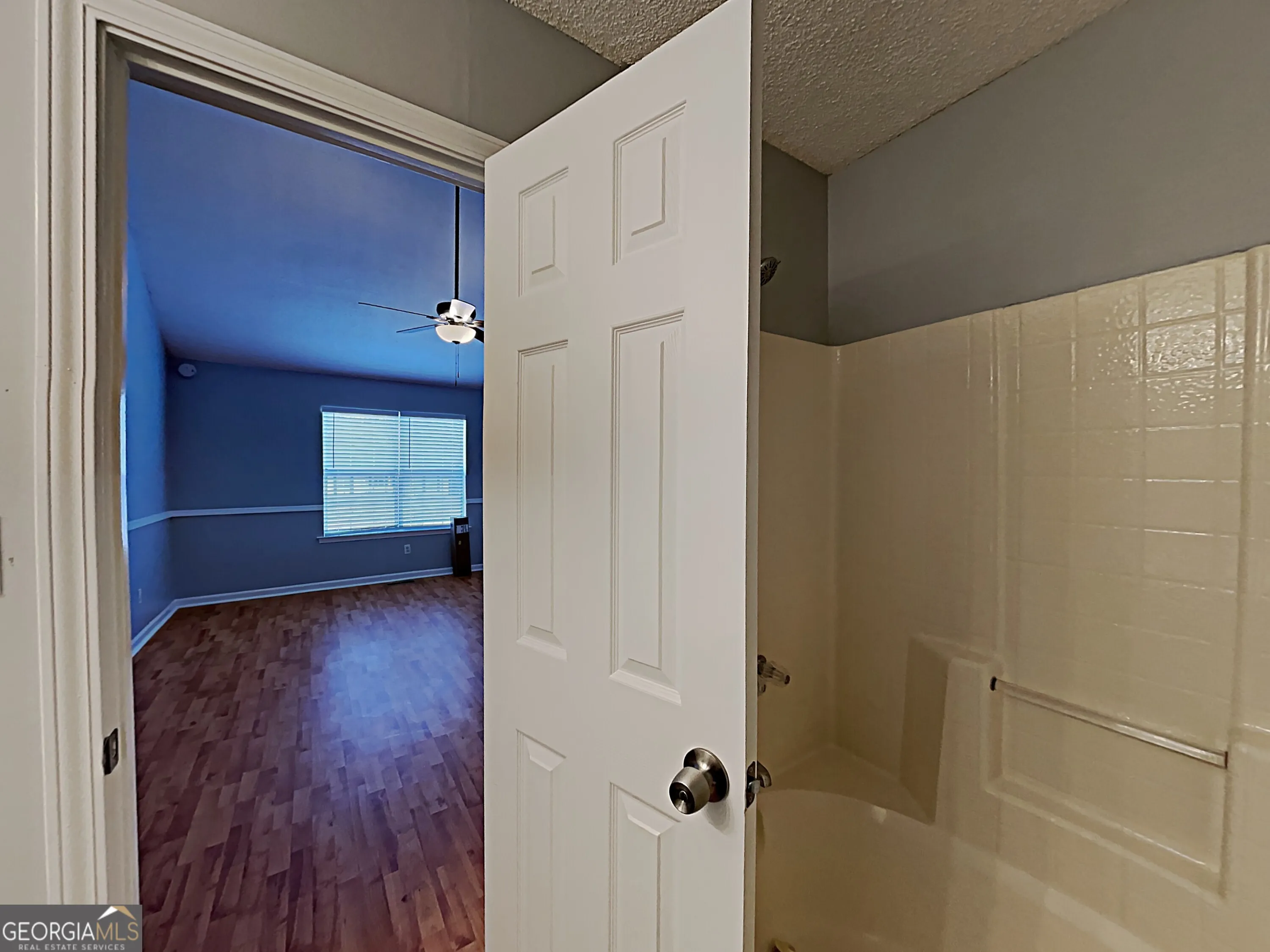 330 Peach Crossing Dr — photo 12 of 20