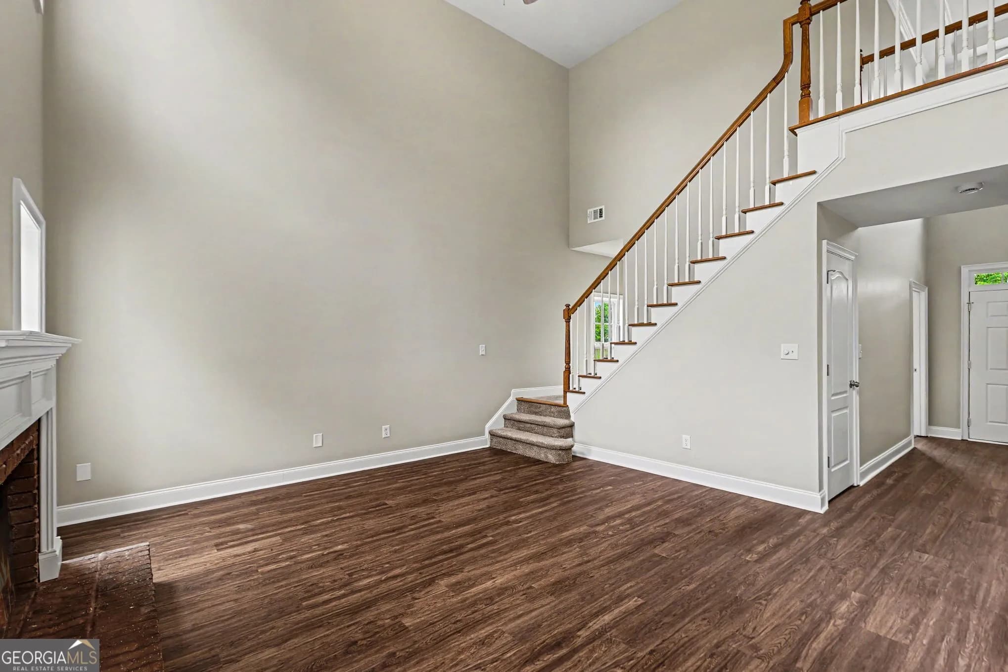60 High Pines Ct W — photo 2 of 25