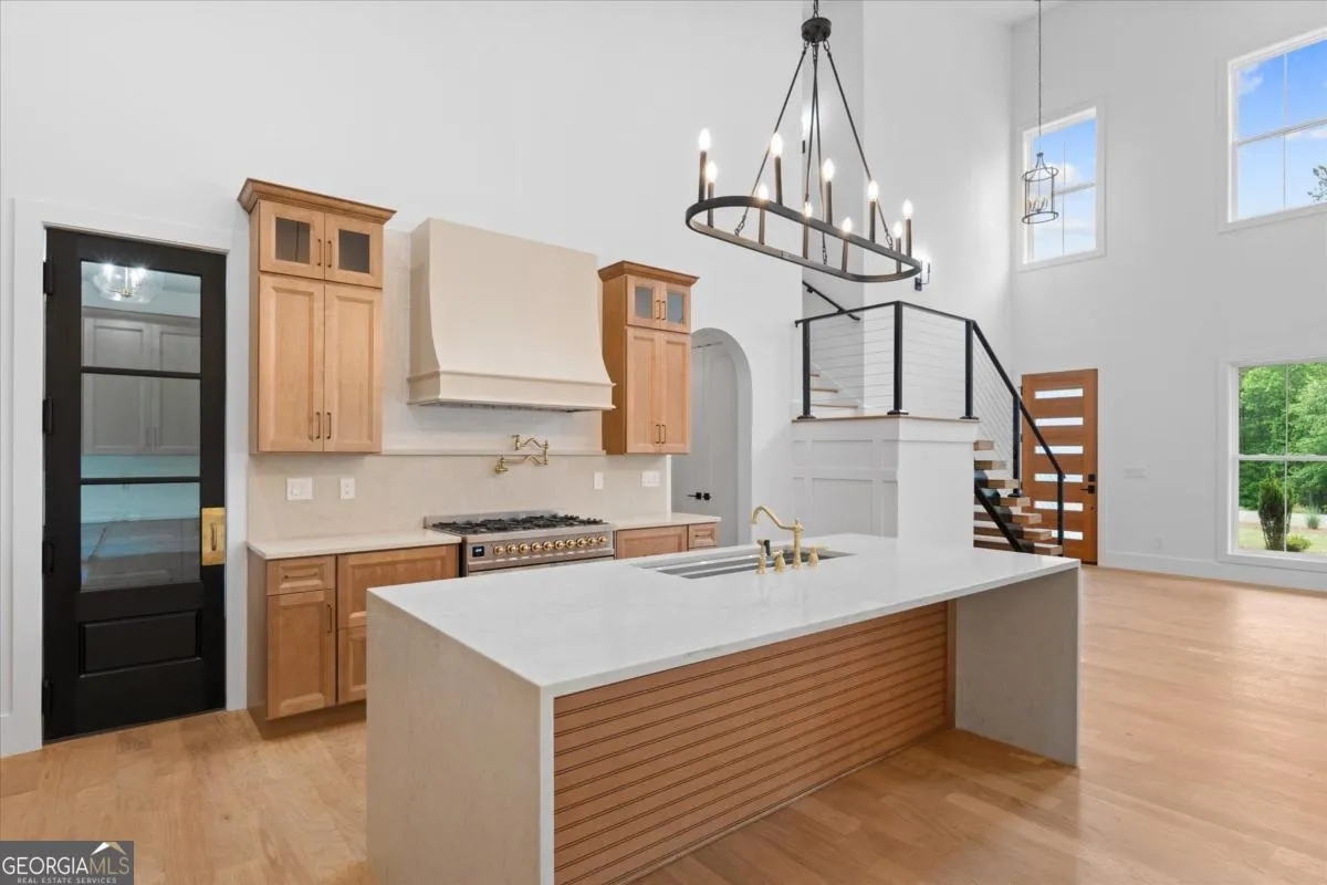 112 Summit Ln — photo 10 of 62