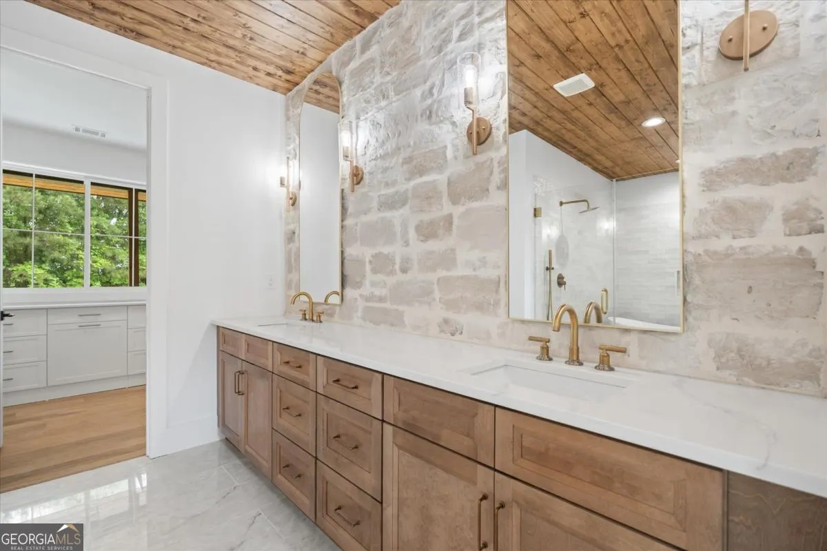 112 Summit Ln — photo 19 of 62