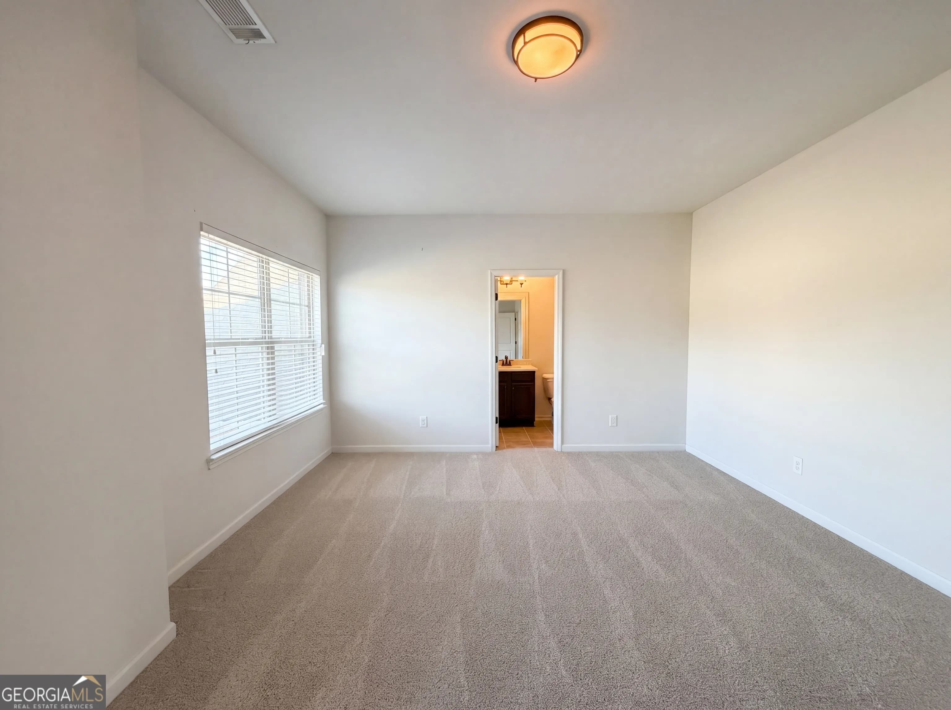 307 Valley View Trl — photo 10 of 32