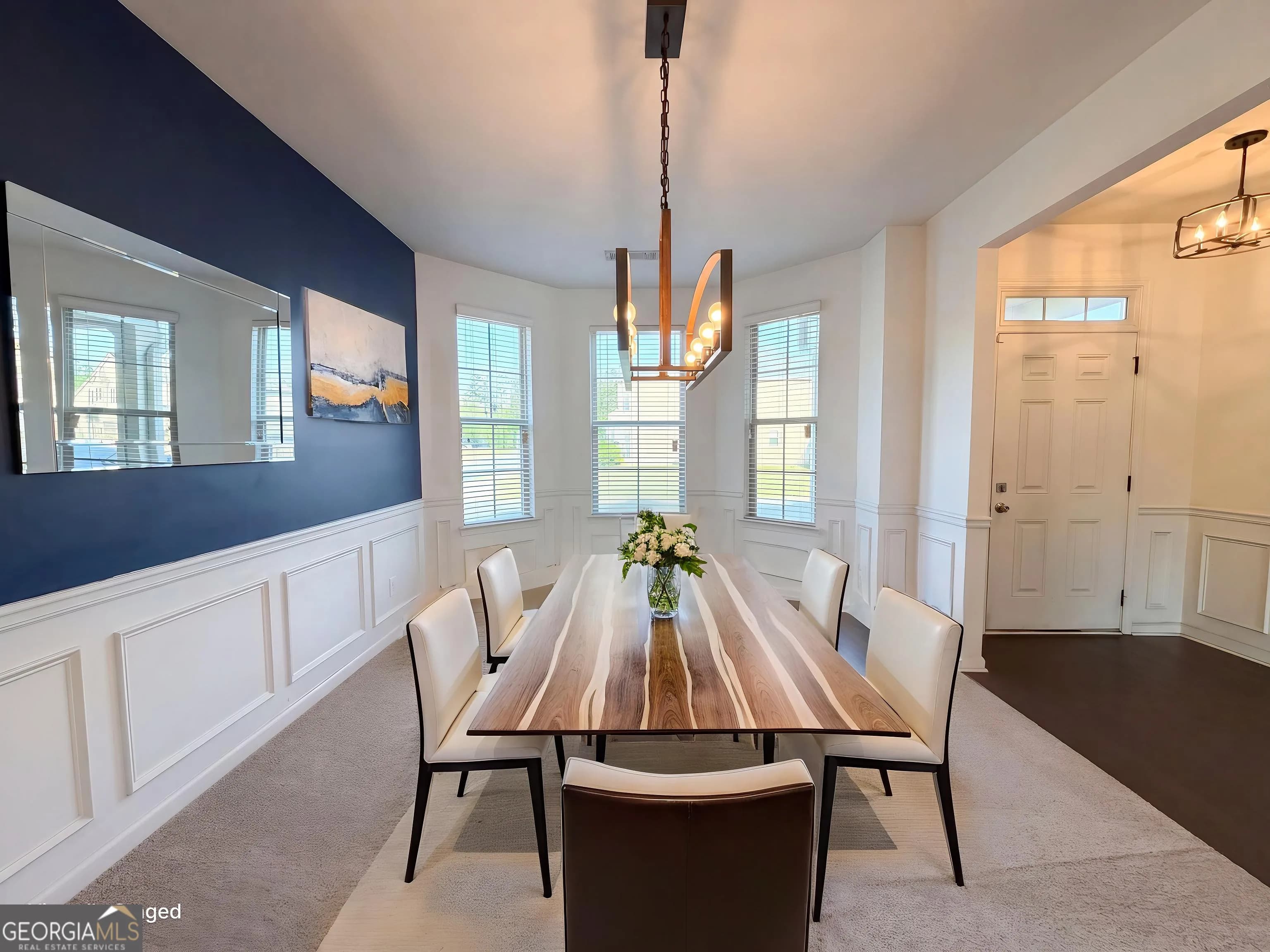 307 Valley View Trl — photo 4 of 32
