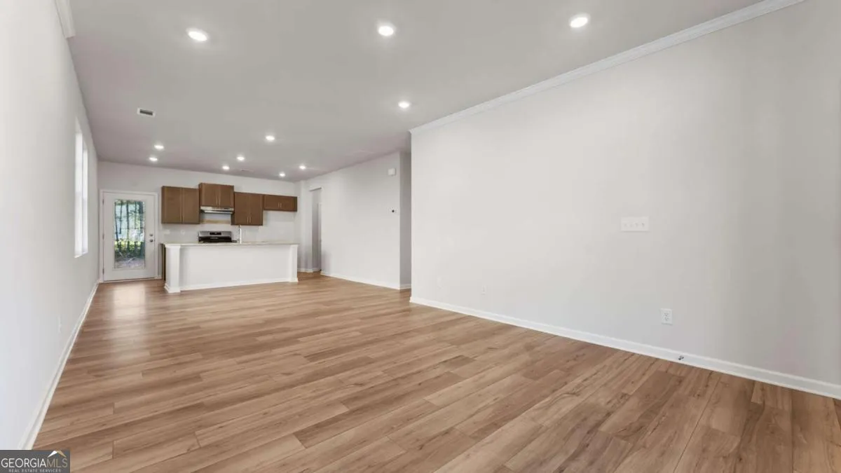 330 Cedar Hill Dr — photo 13 of 22