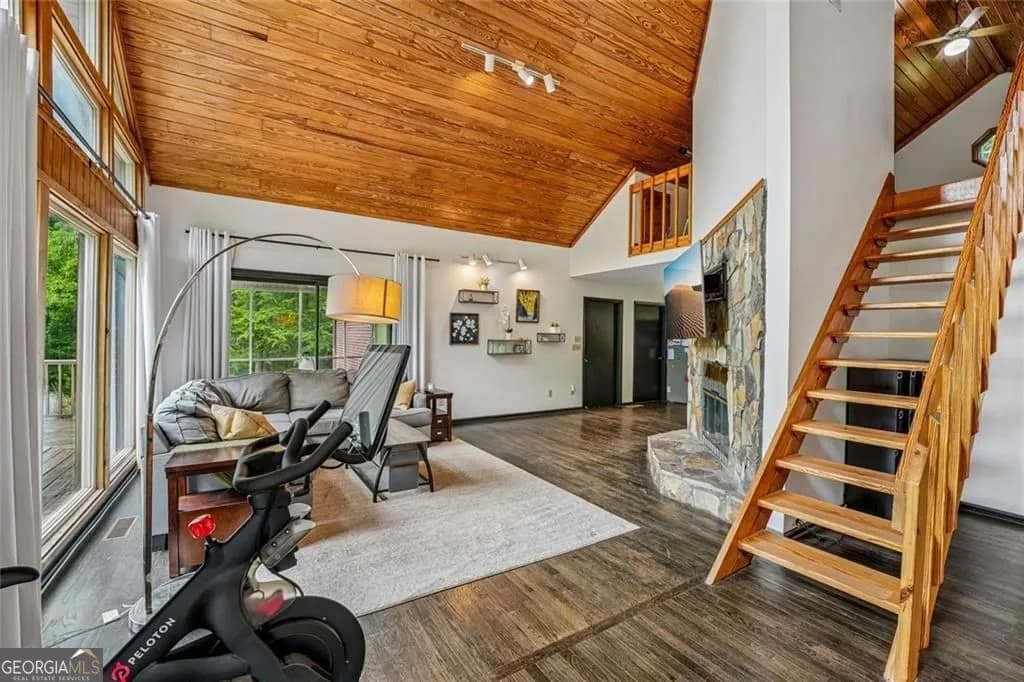 8137 Jenkins Rd — photo 9 of 58