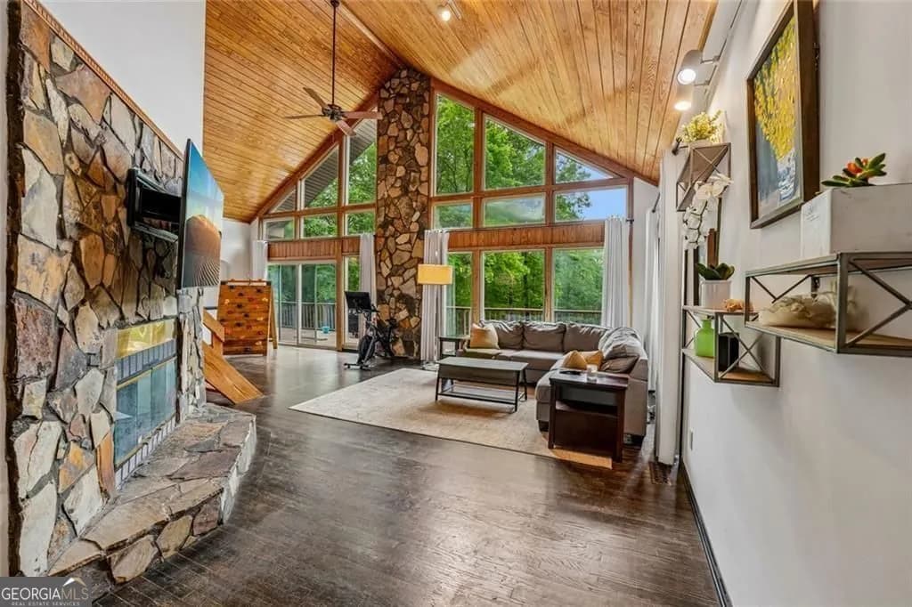 8137 Jenkins Rd — photo 13 of 58