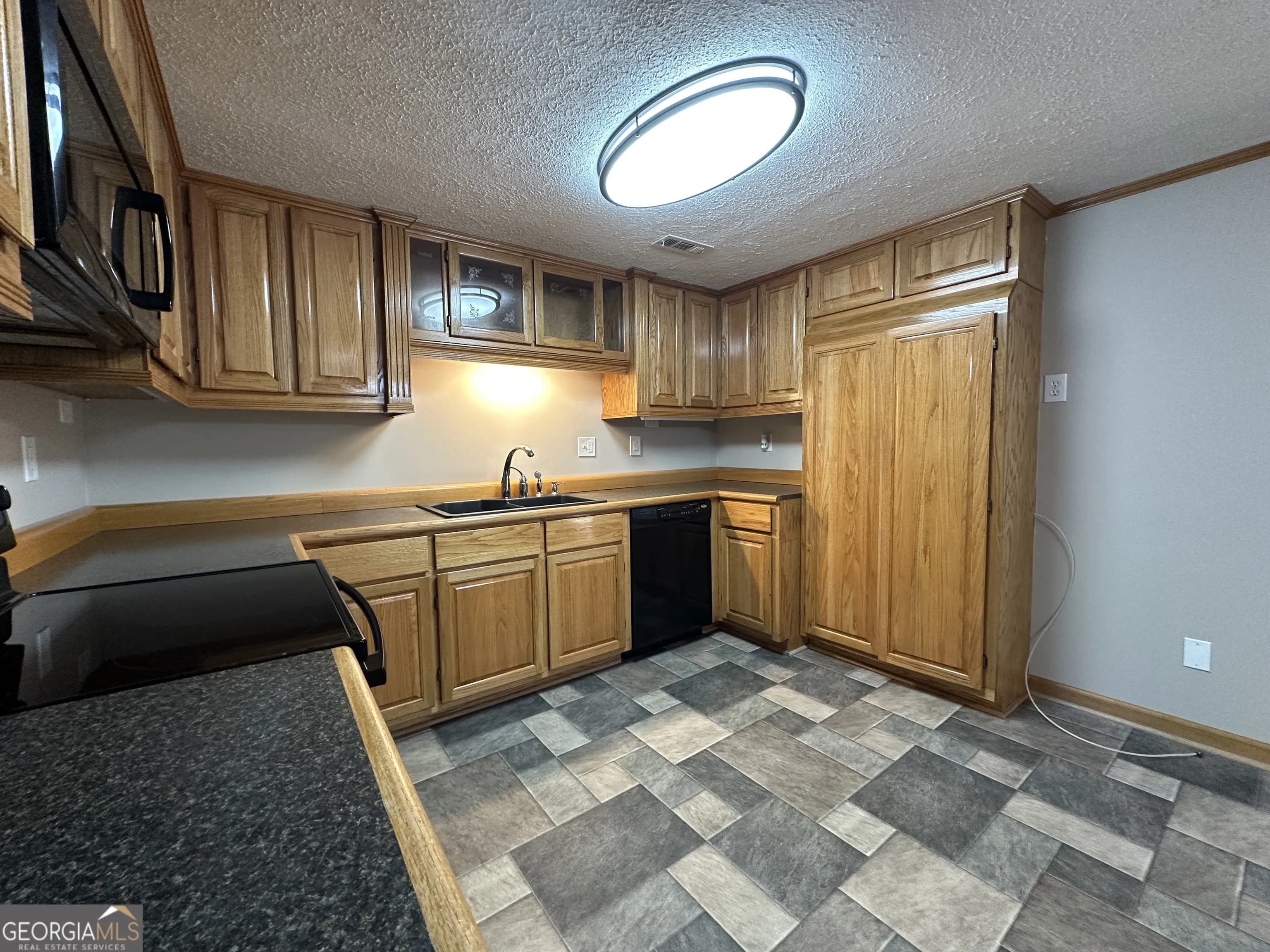 710 Spiva Rd — photo 6 of 28