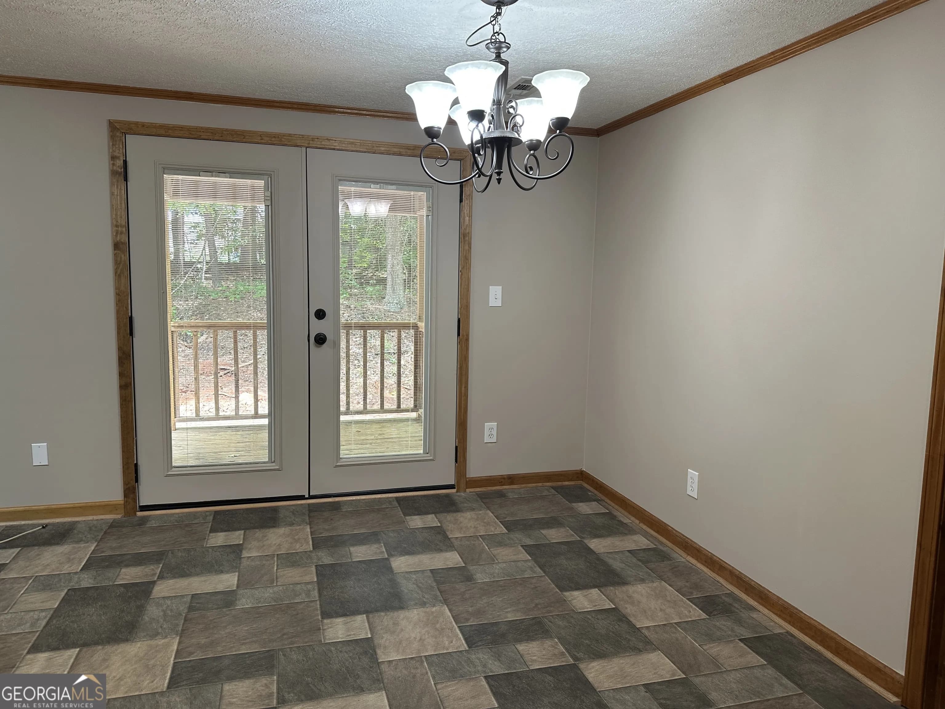 710 Spiva Rd — photo 9 of 28