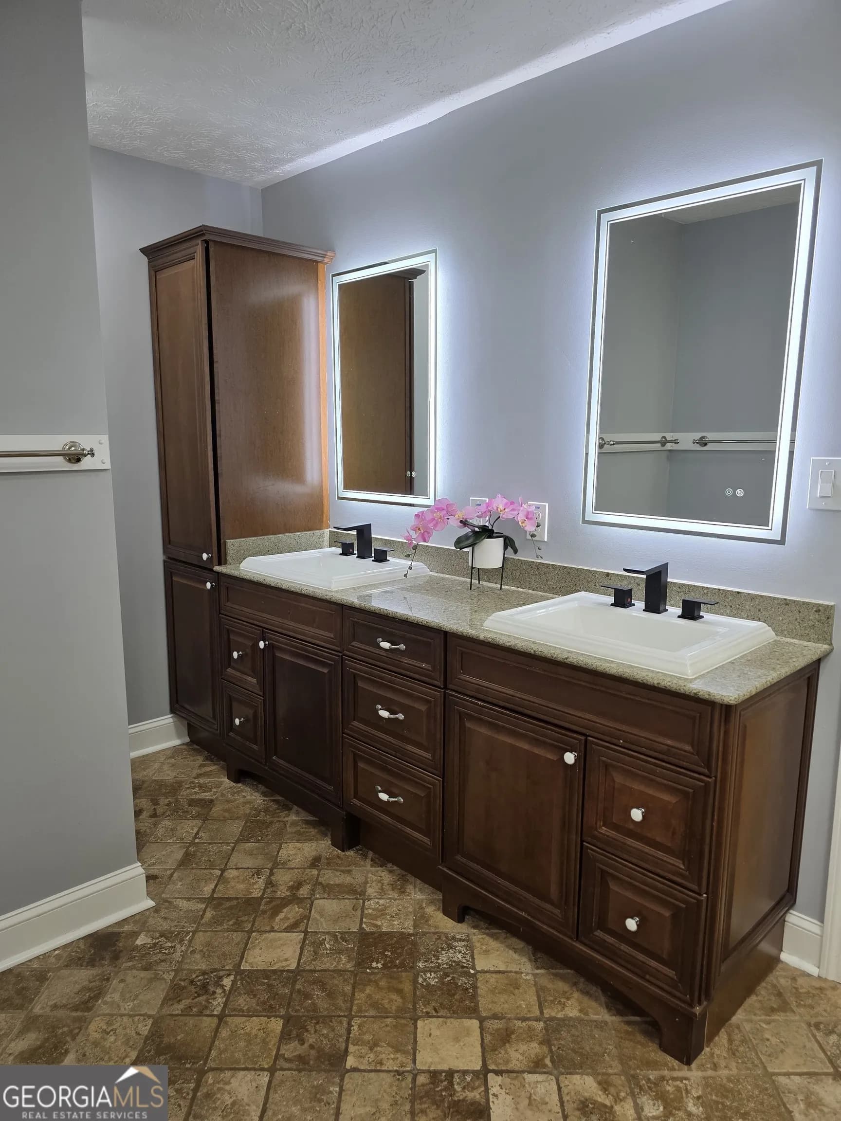 1005 Creek Run Pl — photo 9 of 55