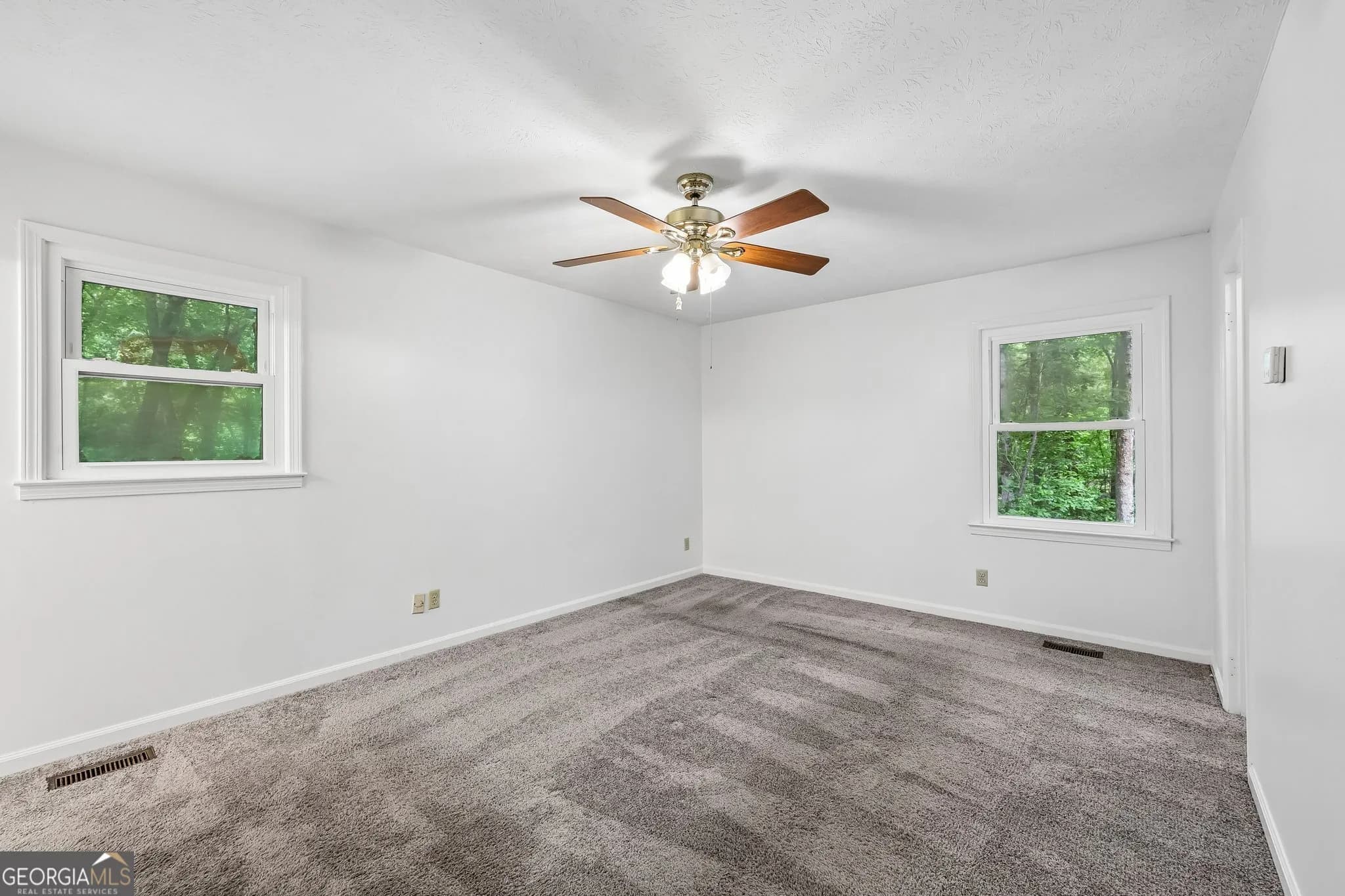 232 E Miles Rd — photo 19 of 51