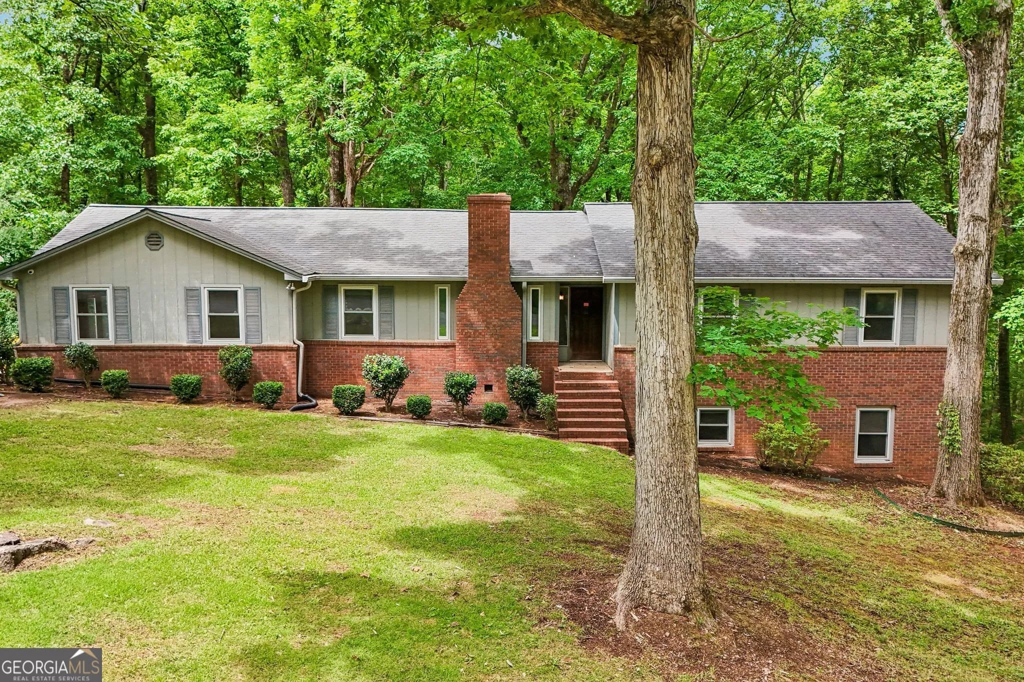 232 E Miles Rd — photo 41 of 51