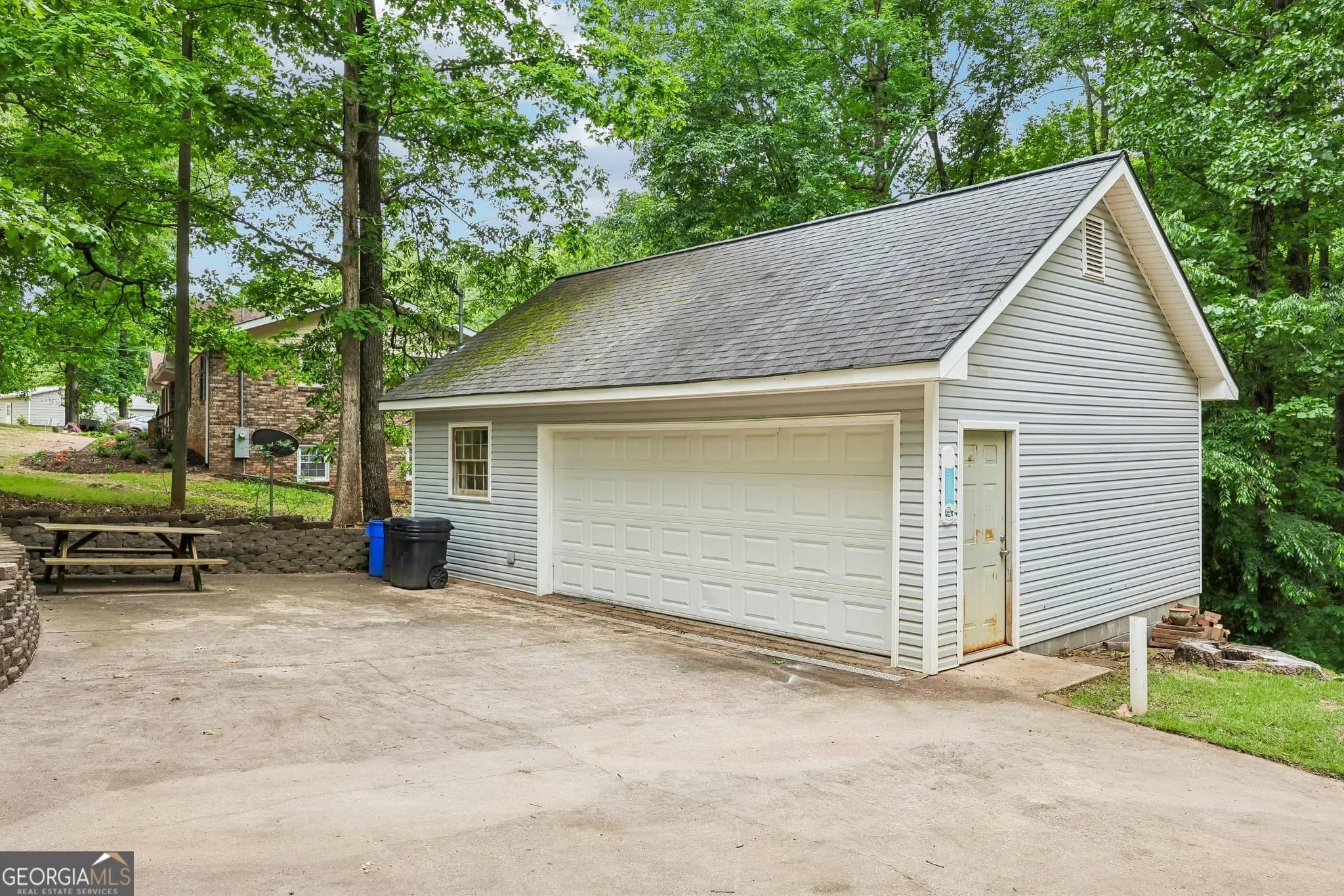 232 E Miles Rd — photo 38 of 51