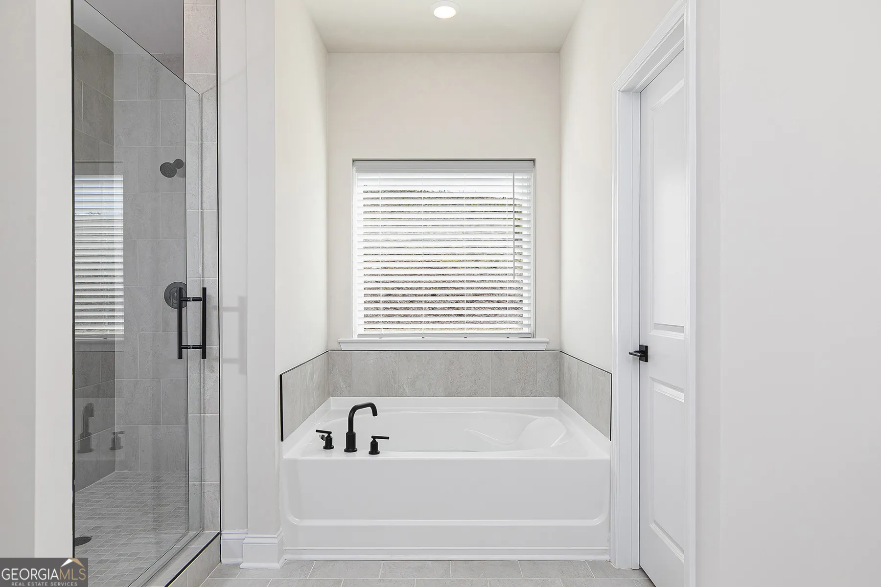 534 Cantrell Dr — photo 8 of 10
