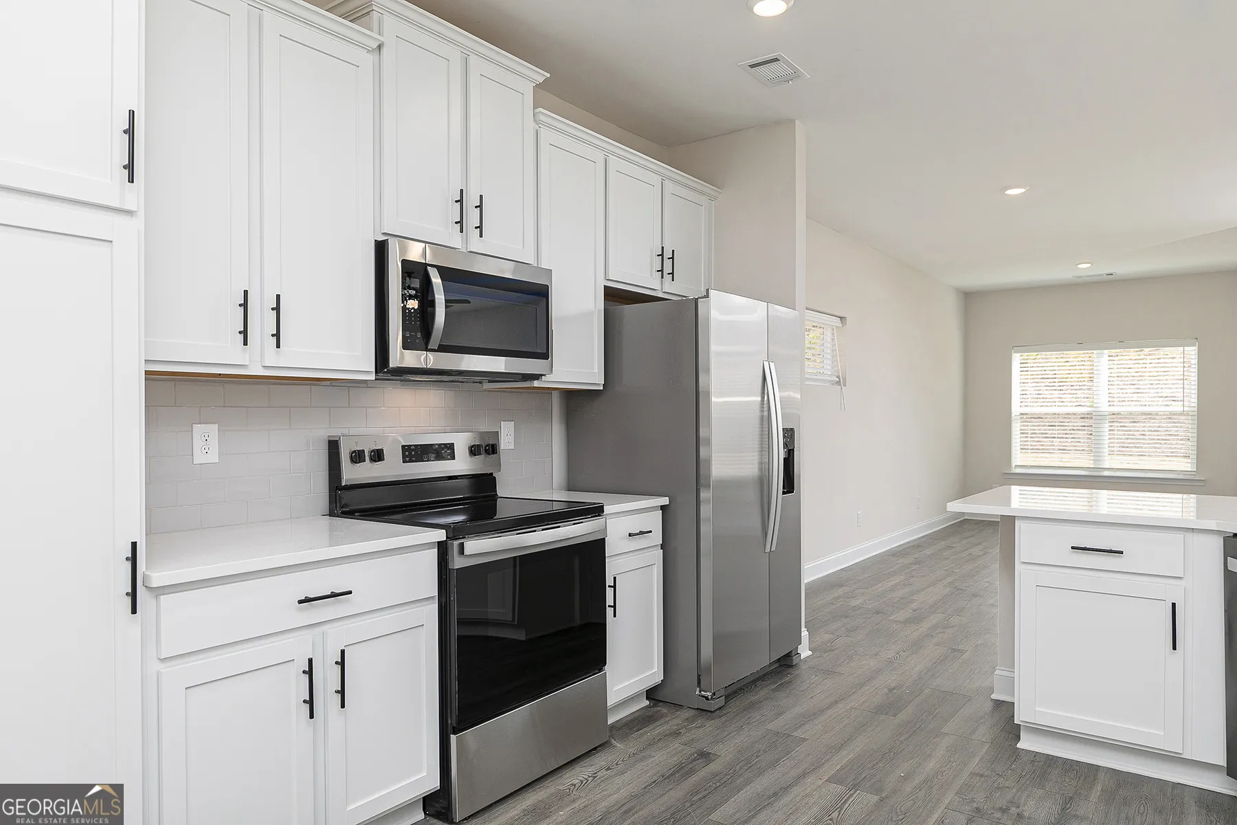 534 Cantrell Dr — photo 5 of 10