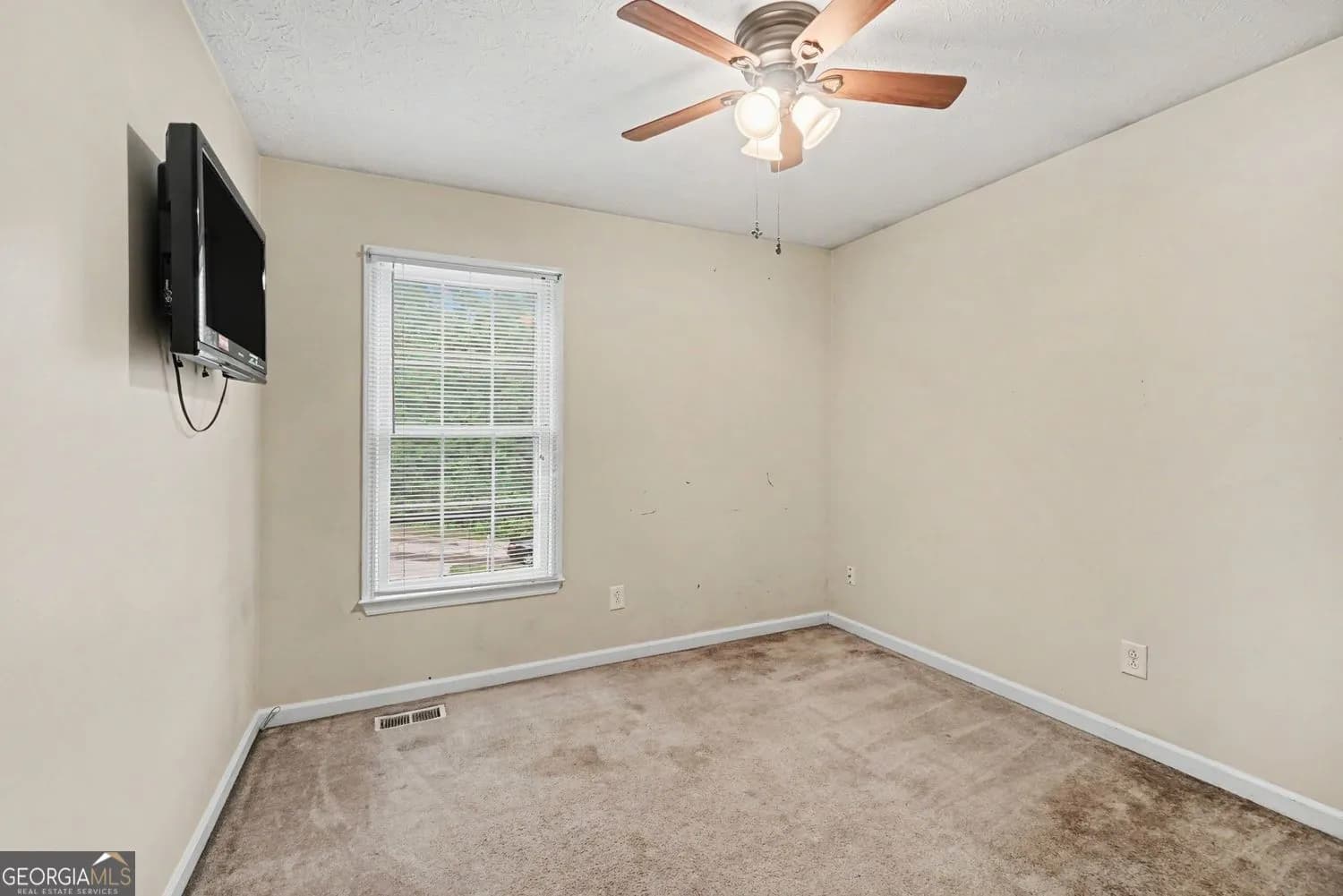 176 Deerfield Dr — photo 19 of 20
