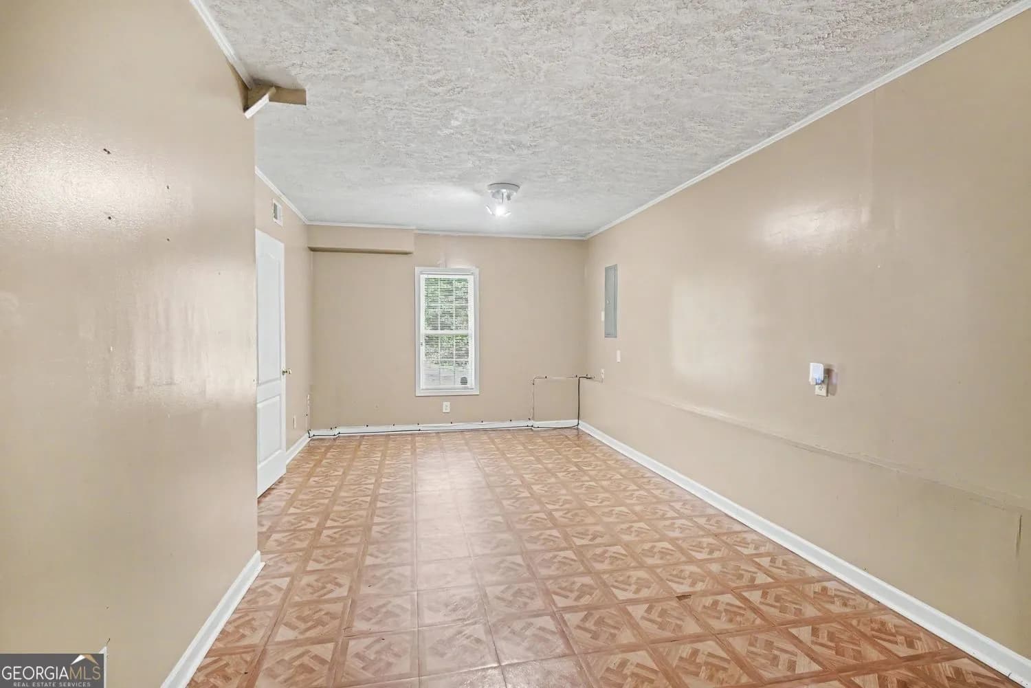 176 Deerfield Dr — photo 11 of 20