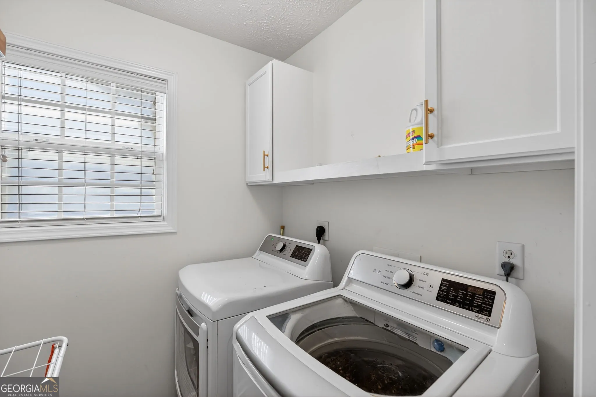 310 Berkley Dr — photo 25 of 27