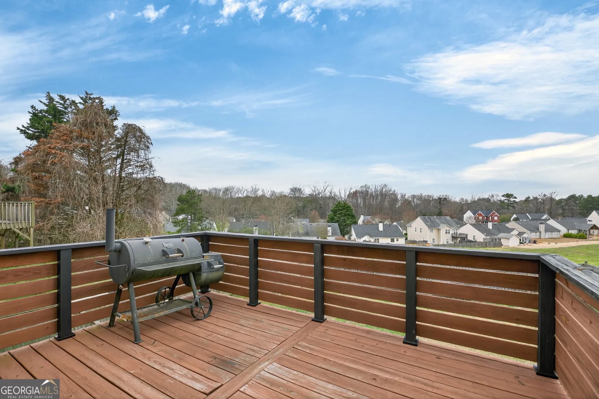 310 Berkley Dr — photo 14 of 27