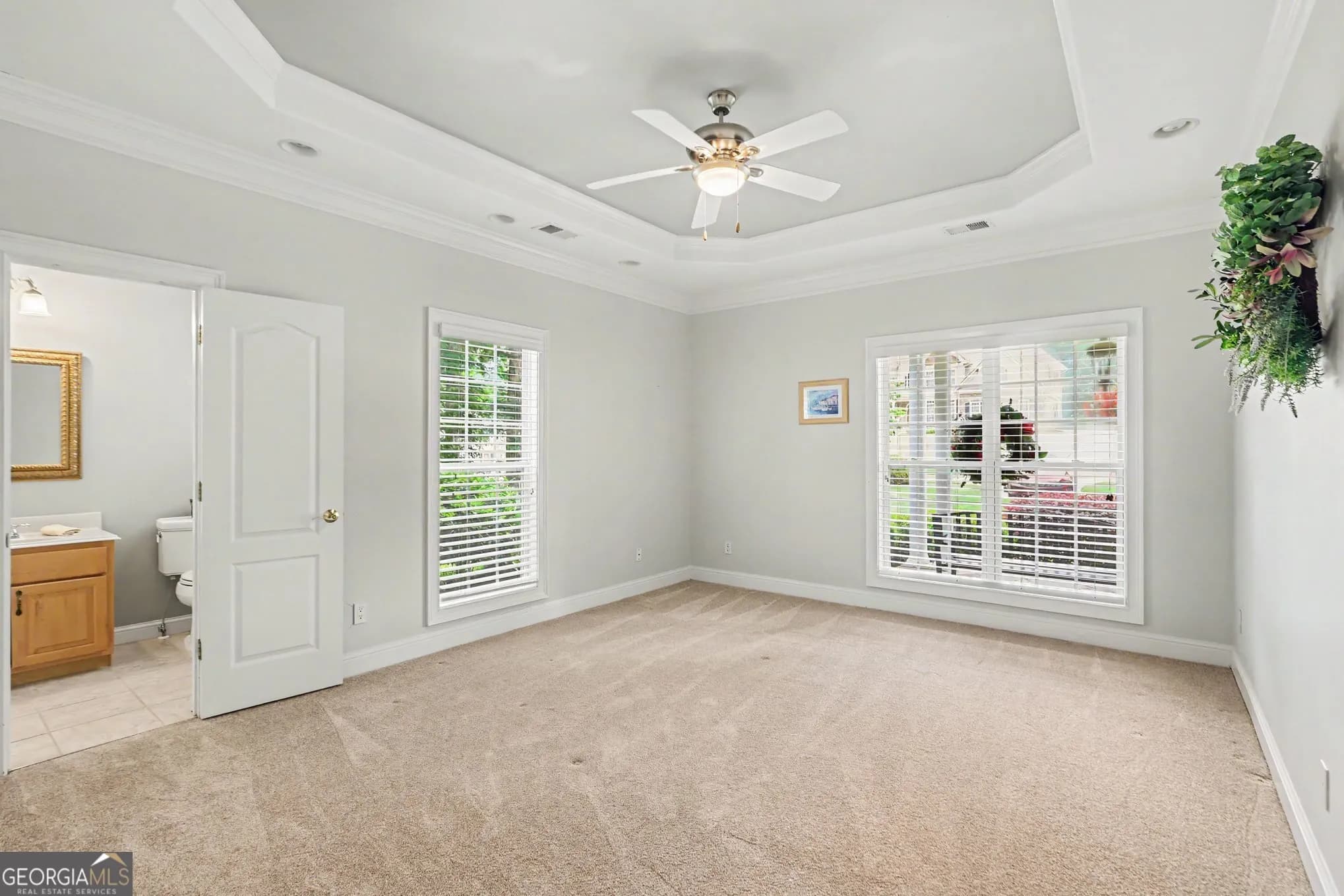 8545 Nolandwood Ln — photo 6 of 35