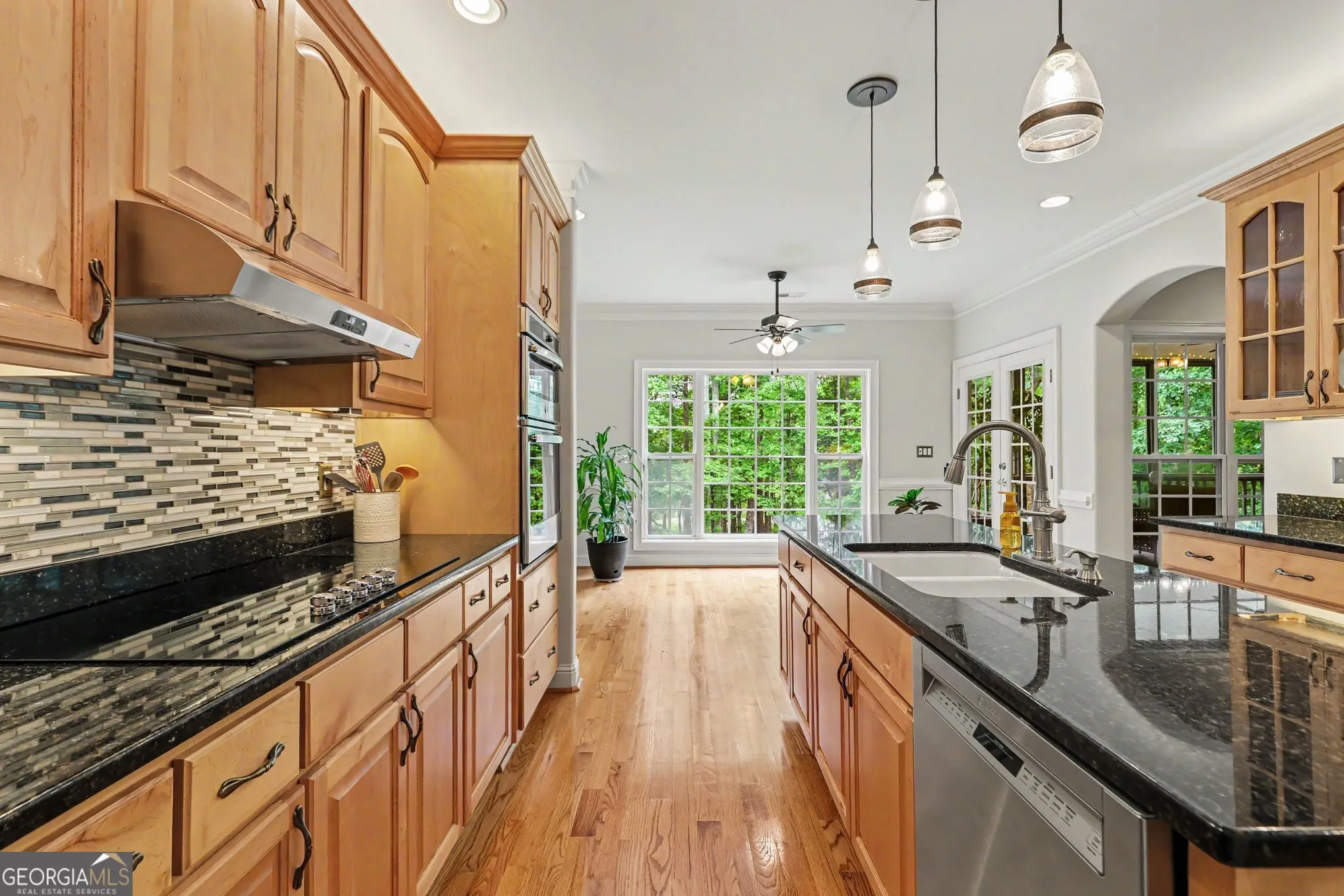 8545 Nolandwood Ln — photo 4 of 35