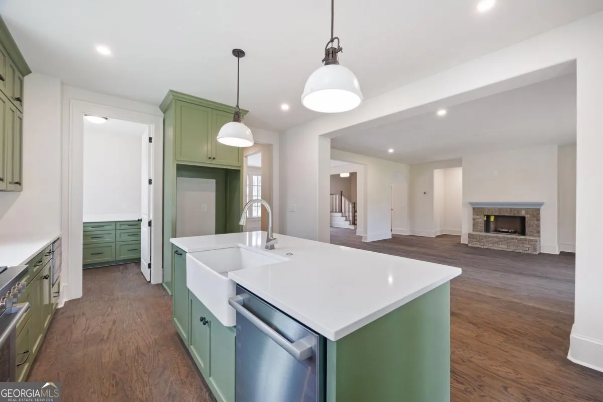 1818 Maple St — photo 30 of 60