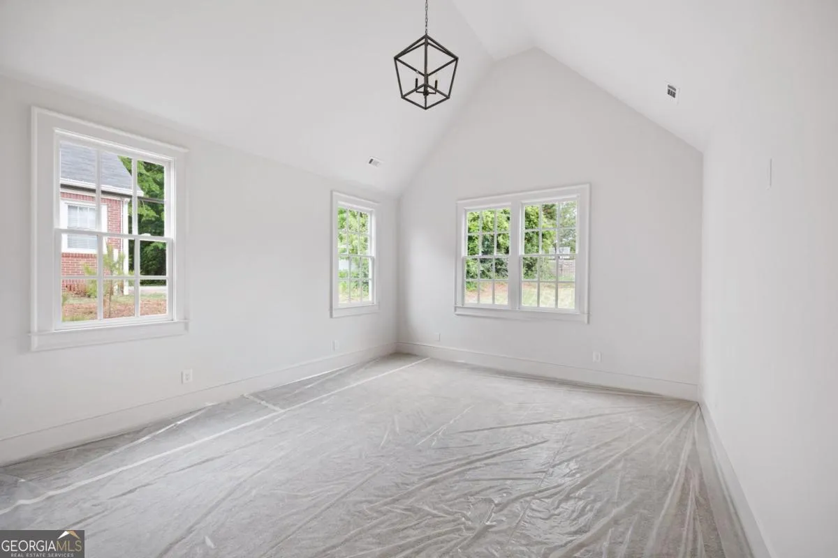 1818 Maple St — photo 22 of 60