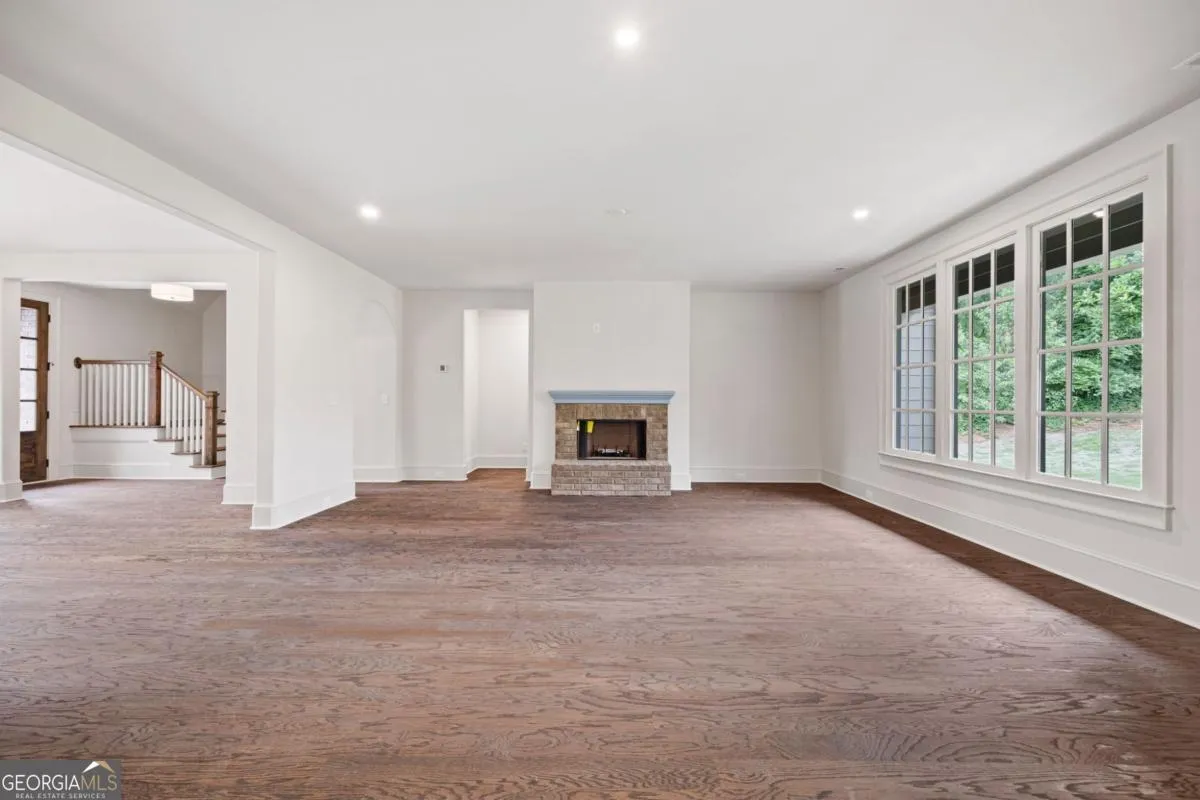 1818 Maple St — photo 47 of 60