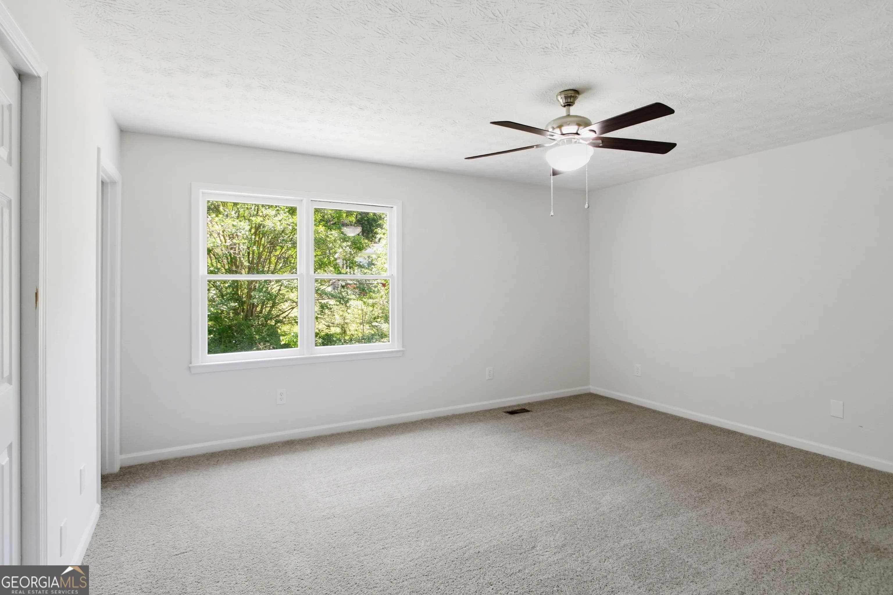79 Cross Creek Ct — photo 4 of 27