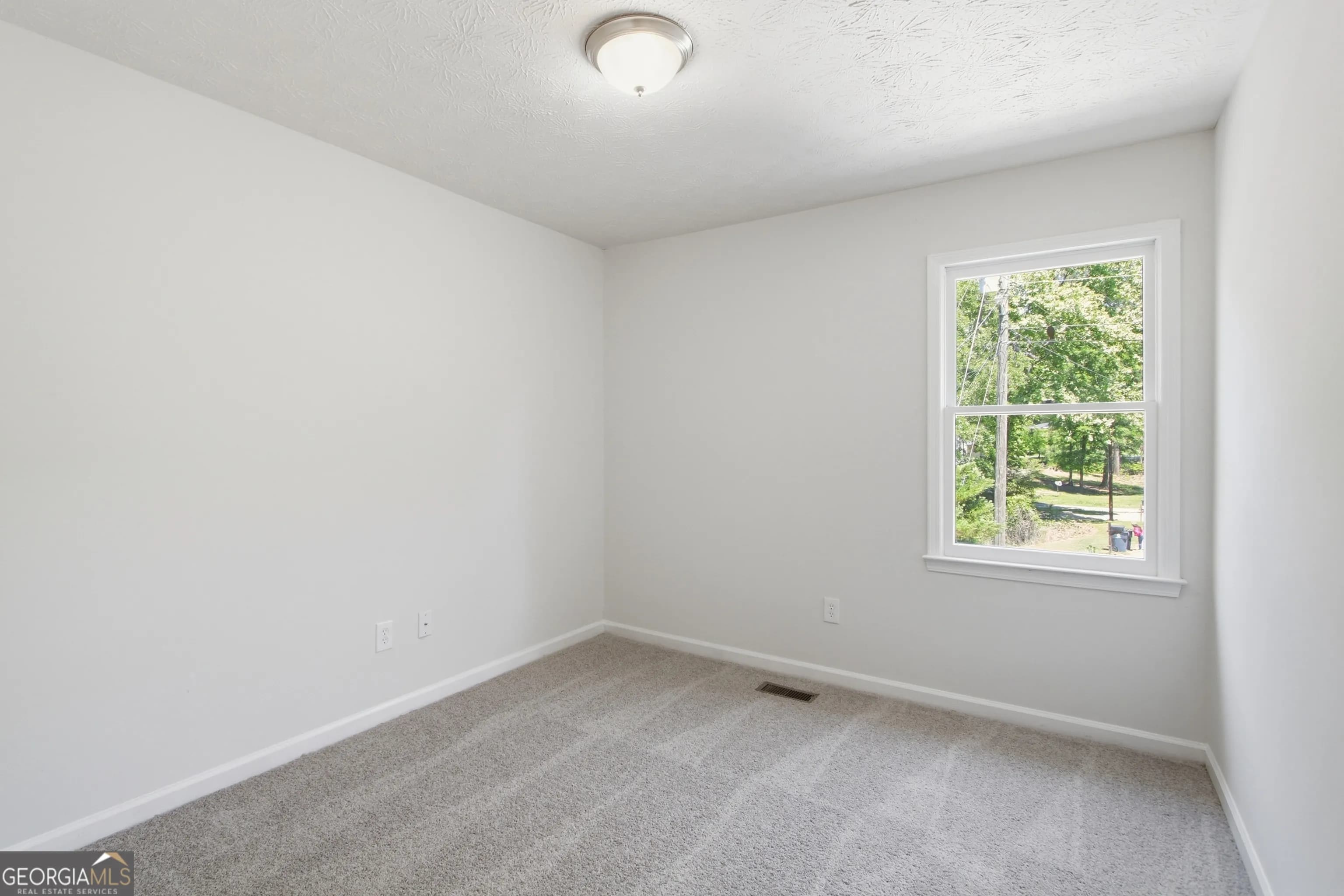 79 Cross Creek Ct — photo 7 of 27
