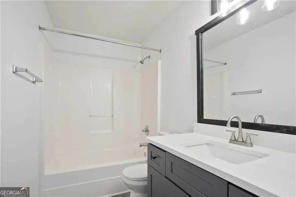 6712 Lakewood Dr — photo 11 of 20