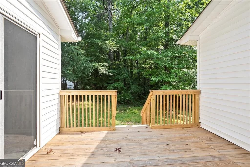 6712 Lakewood Dr — photo 12 of 20