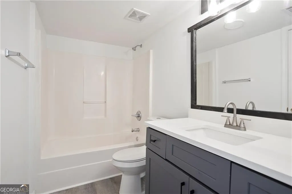 6712 Lakewood Dr — photo 18 of 20