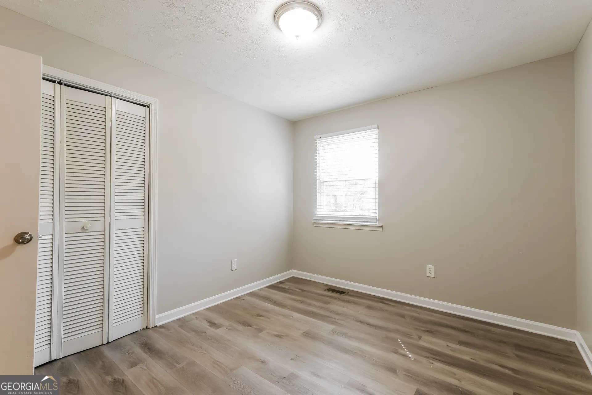 2852 Melanie Ln — photo 10 of 15