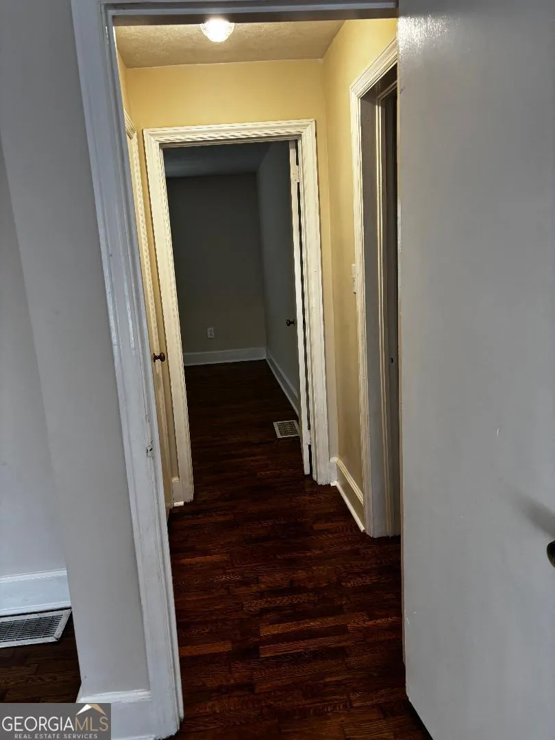 1365 Stewart St — photo 6 of 11