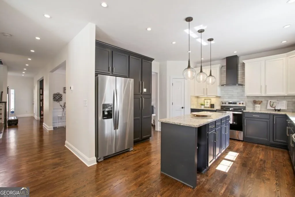 3761 Falls Trl — photo 3 of 49