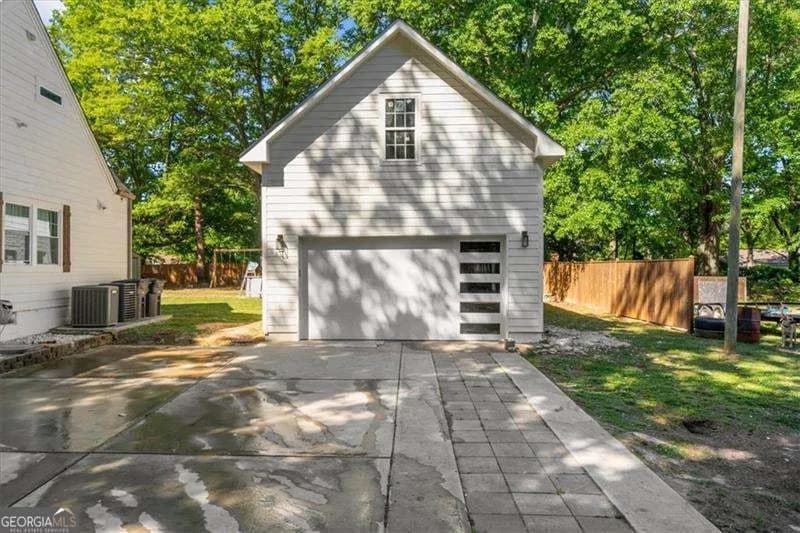 8247 Eunice St — photo 37 of 54