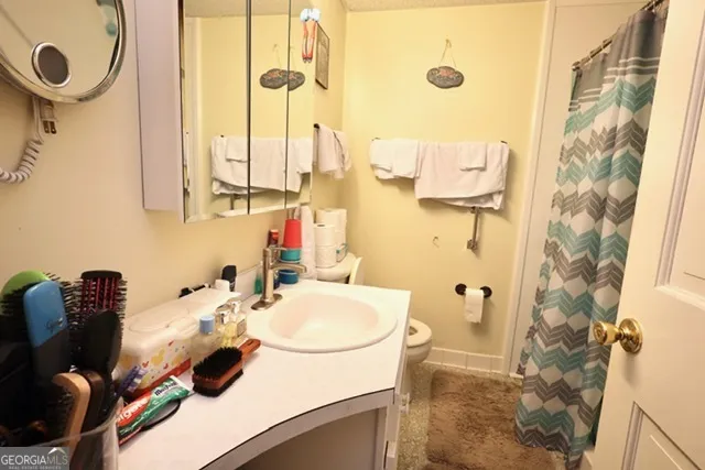 5566 Fisherman Ct — photo 14 of 36
