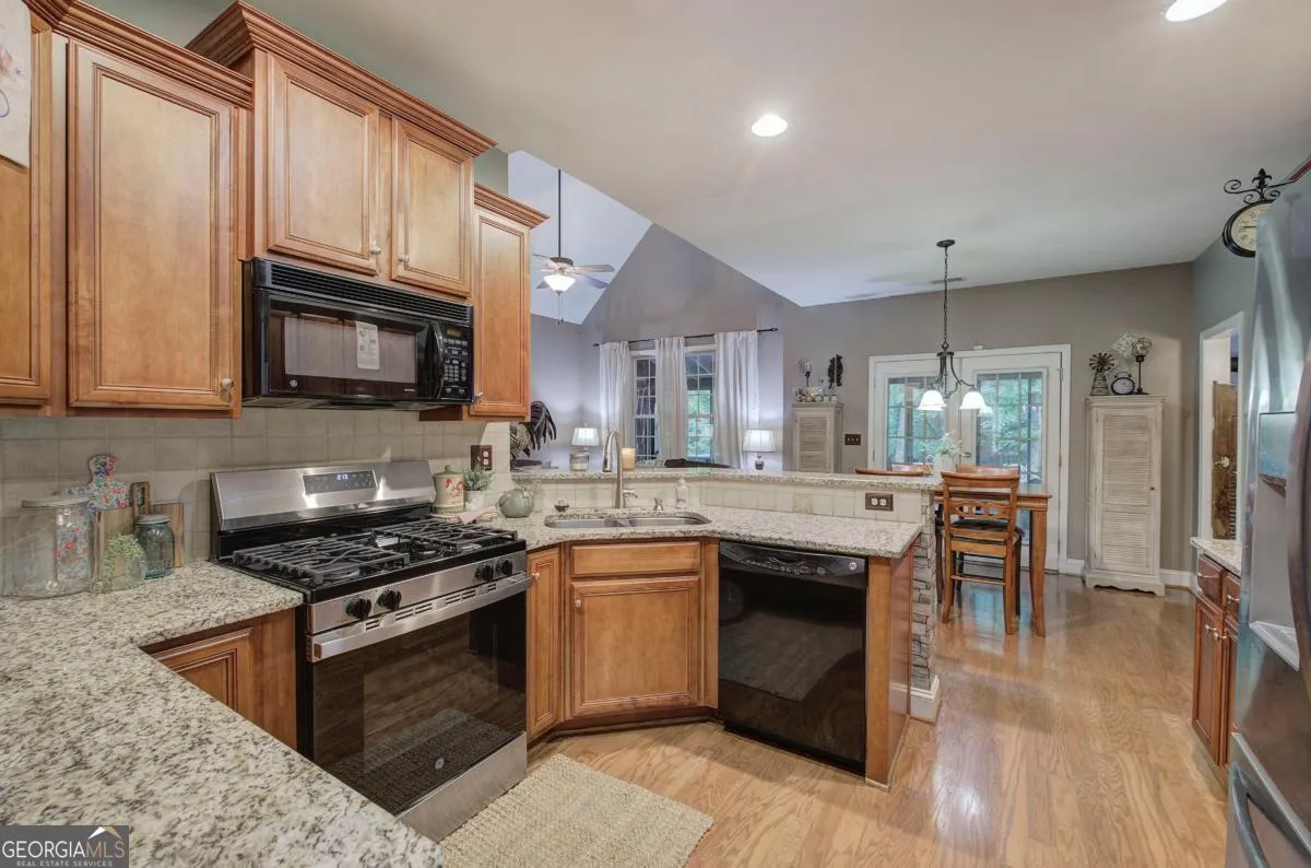 346 Thorn Creek Way — photo 8 of 48