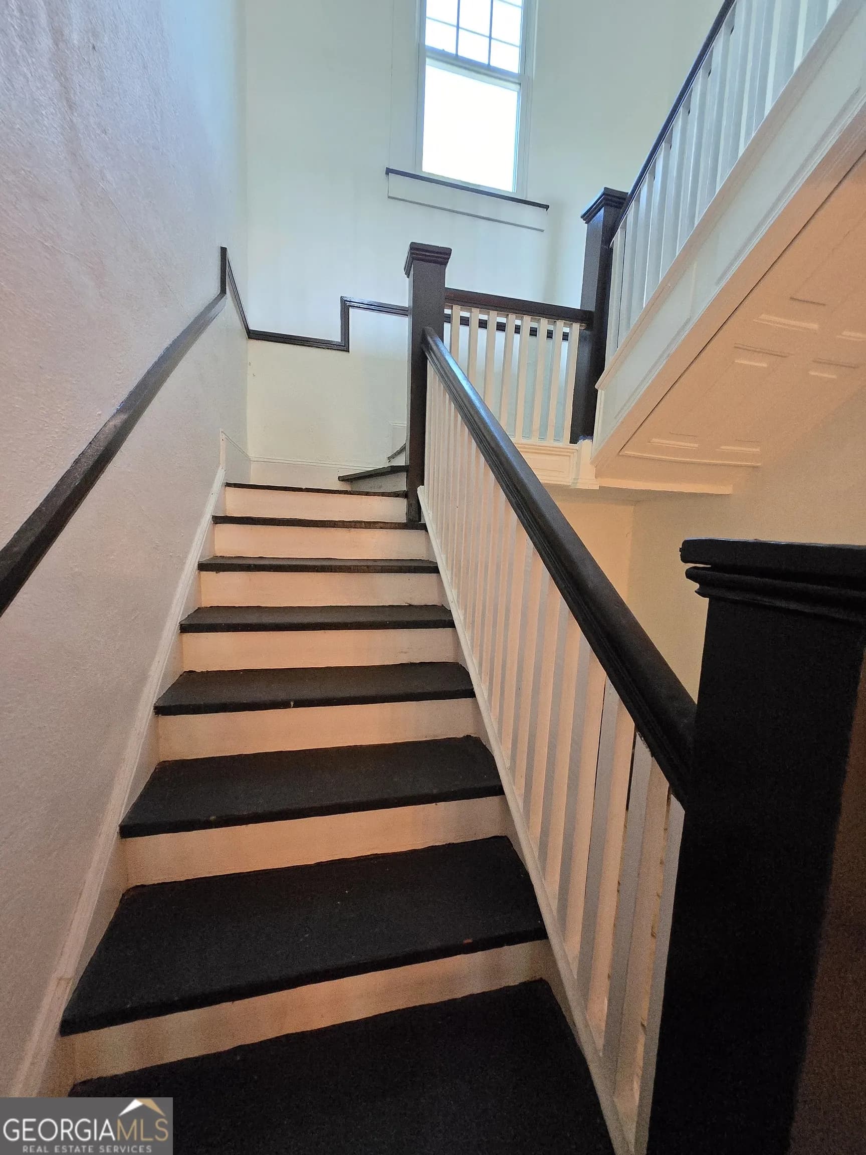 246 Newnan St — photo 16 of 38