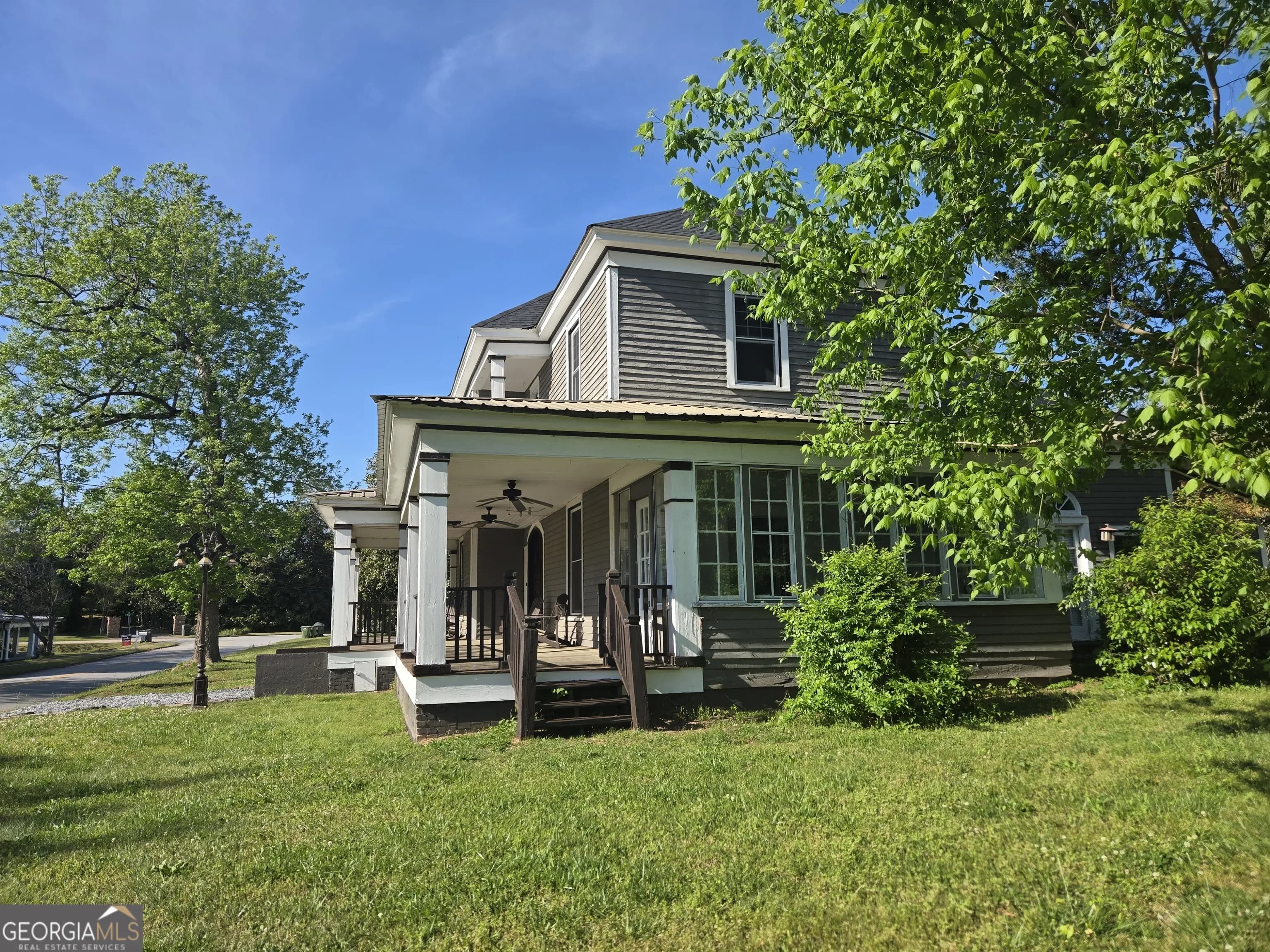 246 Newnan St — photo 13 of 38