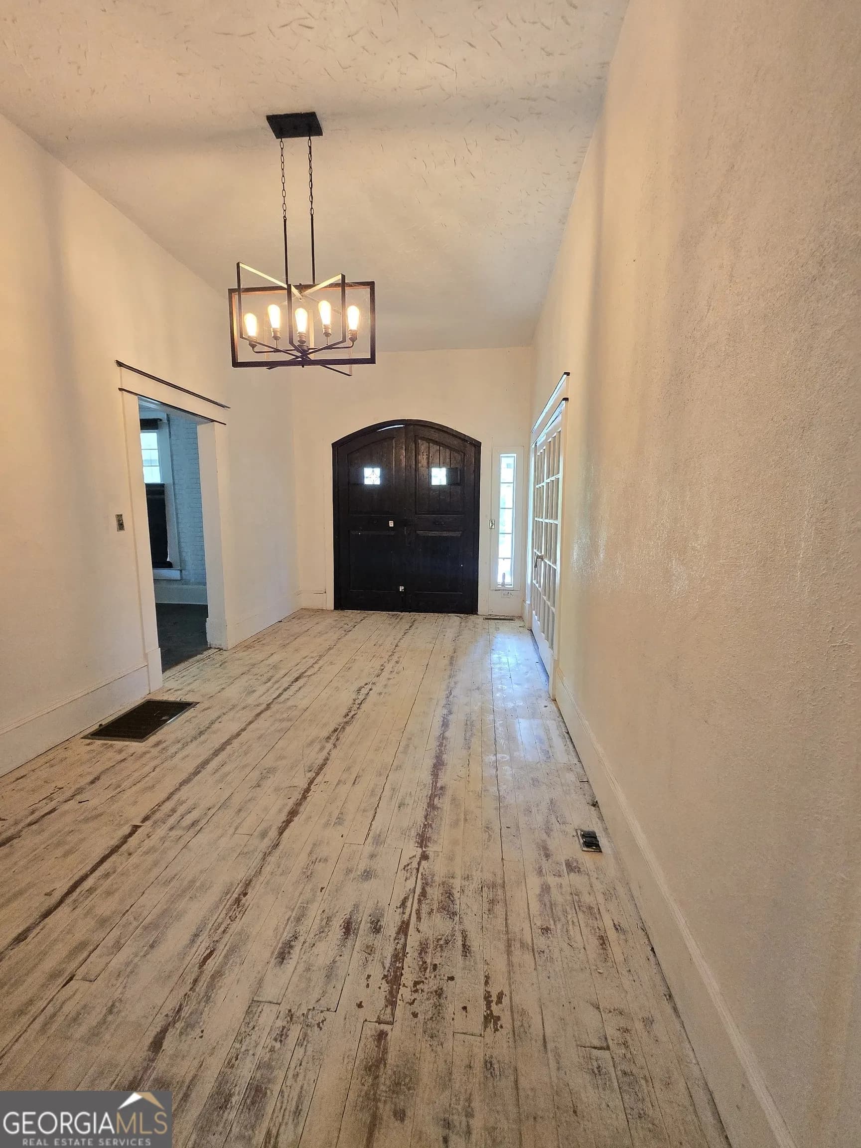 246 Newnan St — photo 33 of 38