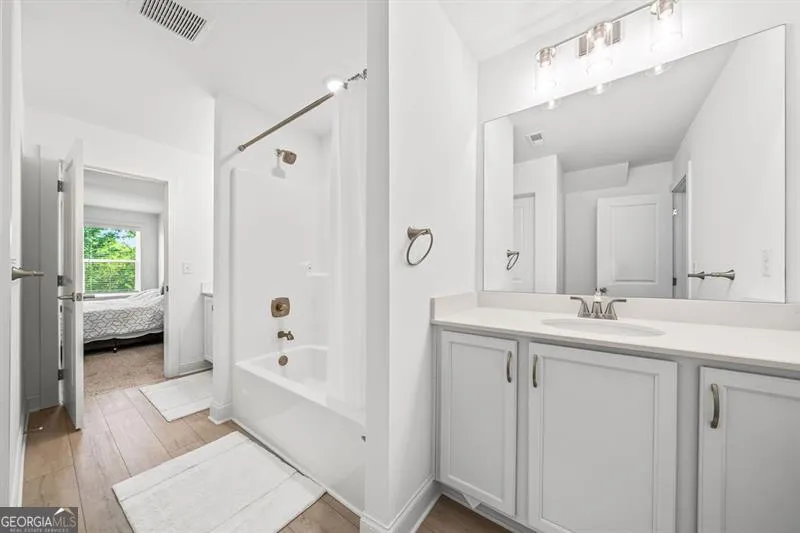 204 Mountain Ashe Ln — photo 25 of 31