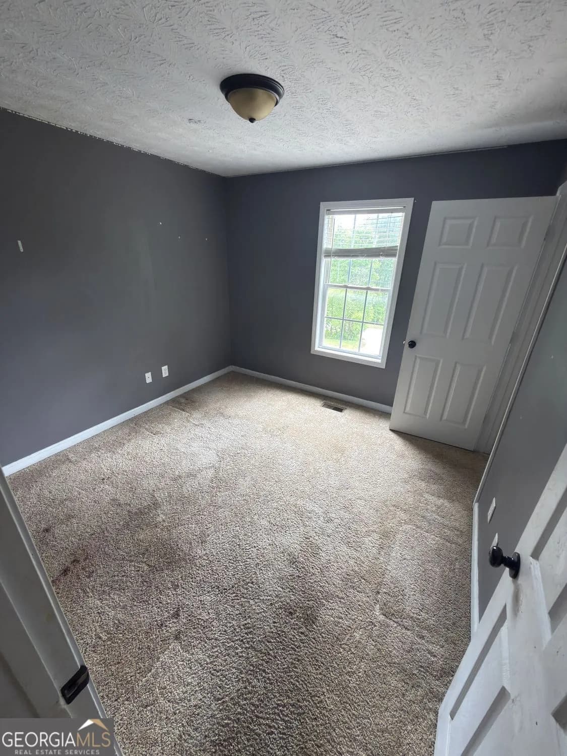 195 River Oak Ct — photo 3 of 16